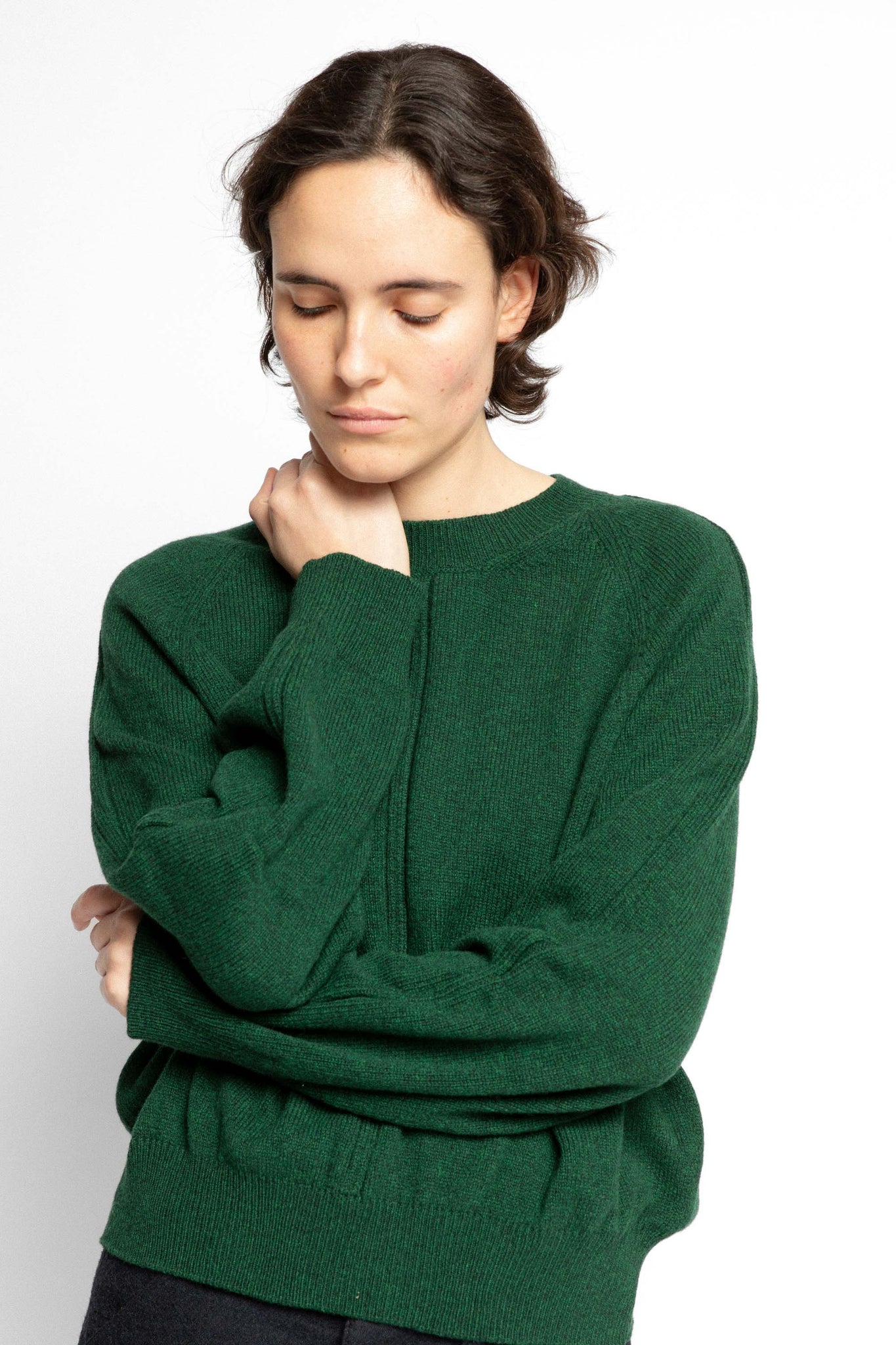 Nele cashmere knit in green by can pep rey