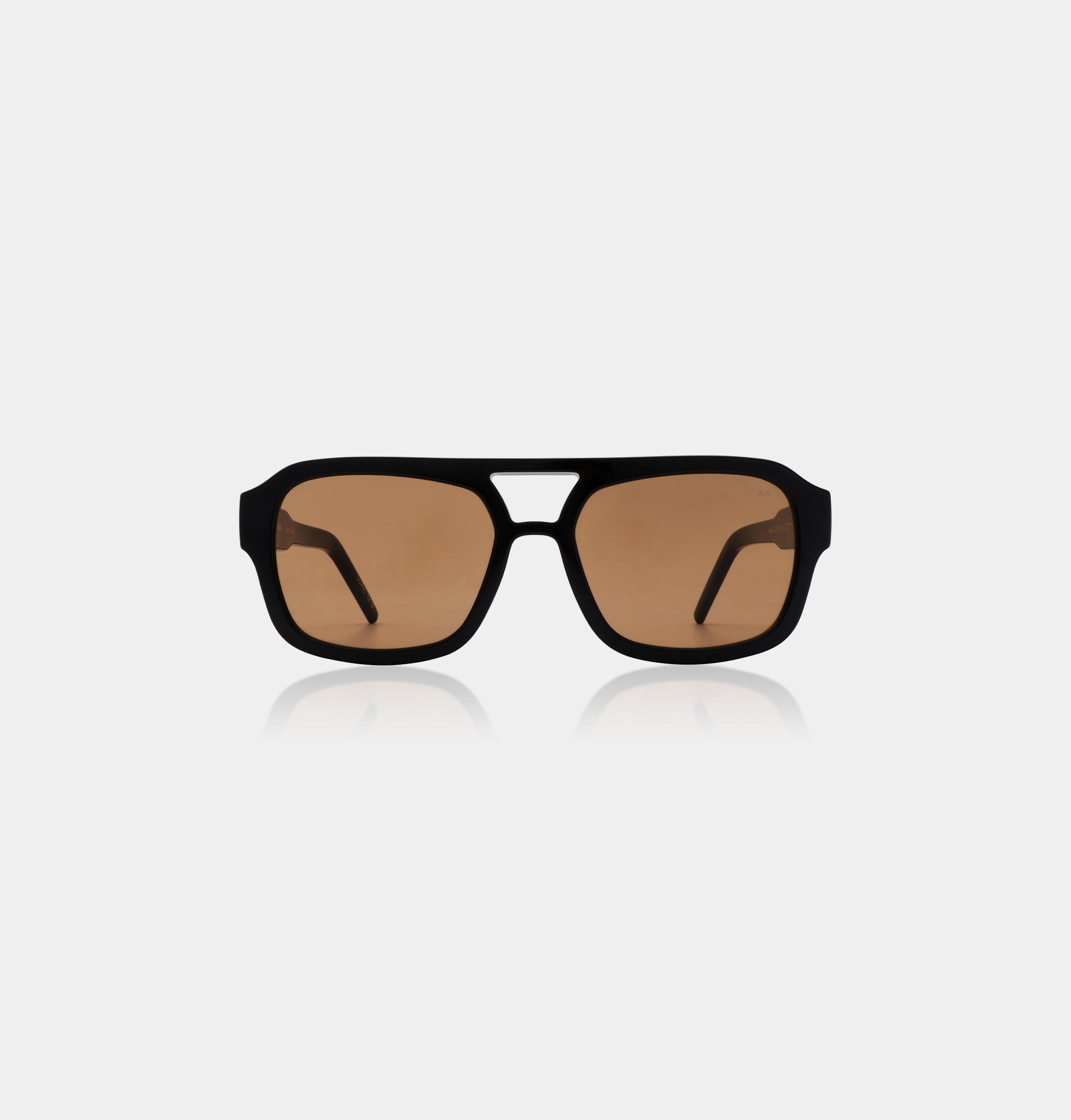 Kaya sunglasses in black