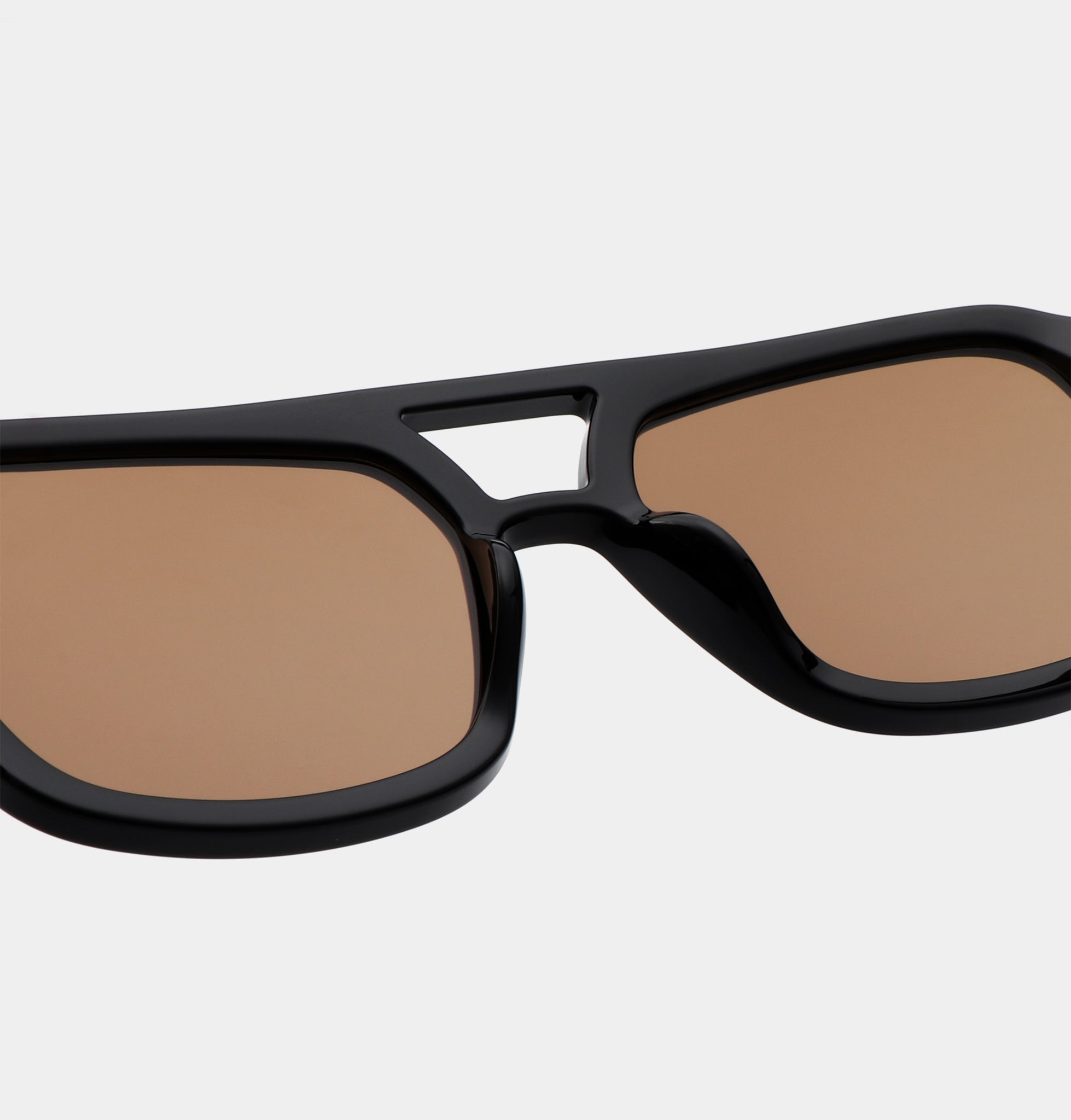 Kaya sunglasses in black