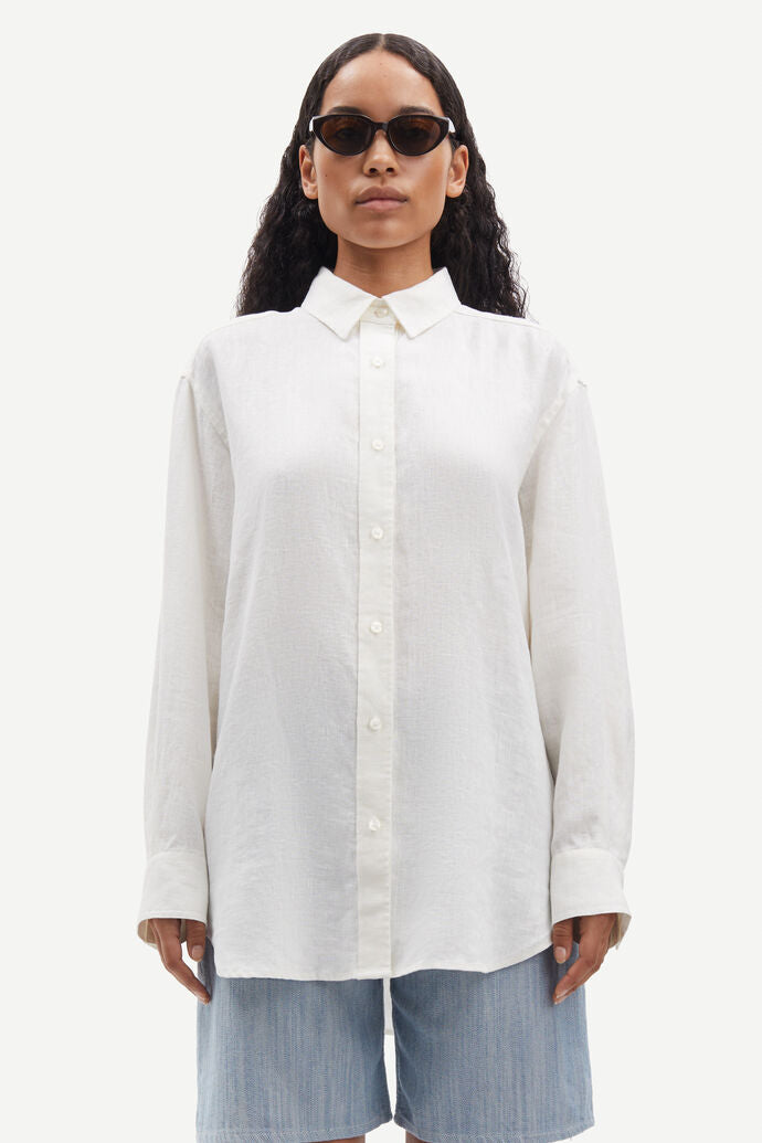 Salova linen shirt in white