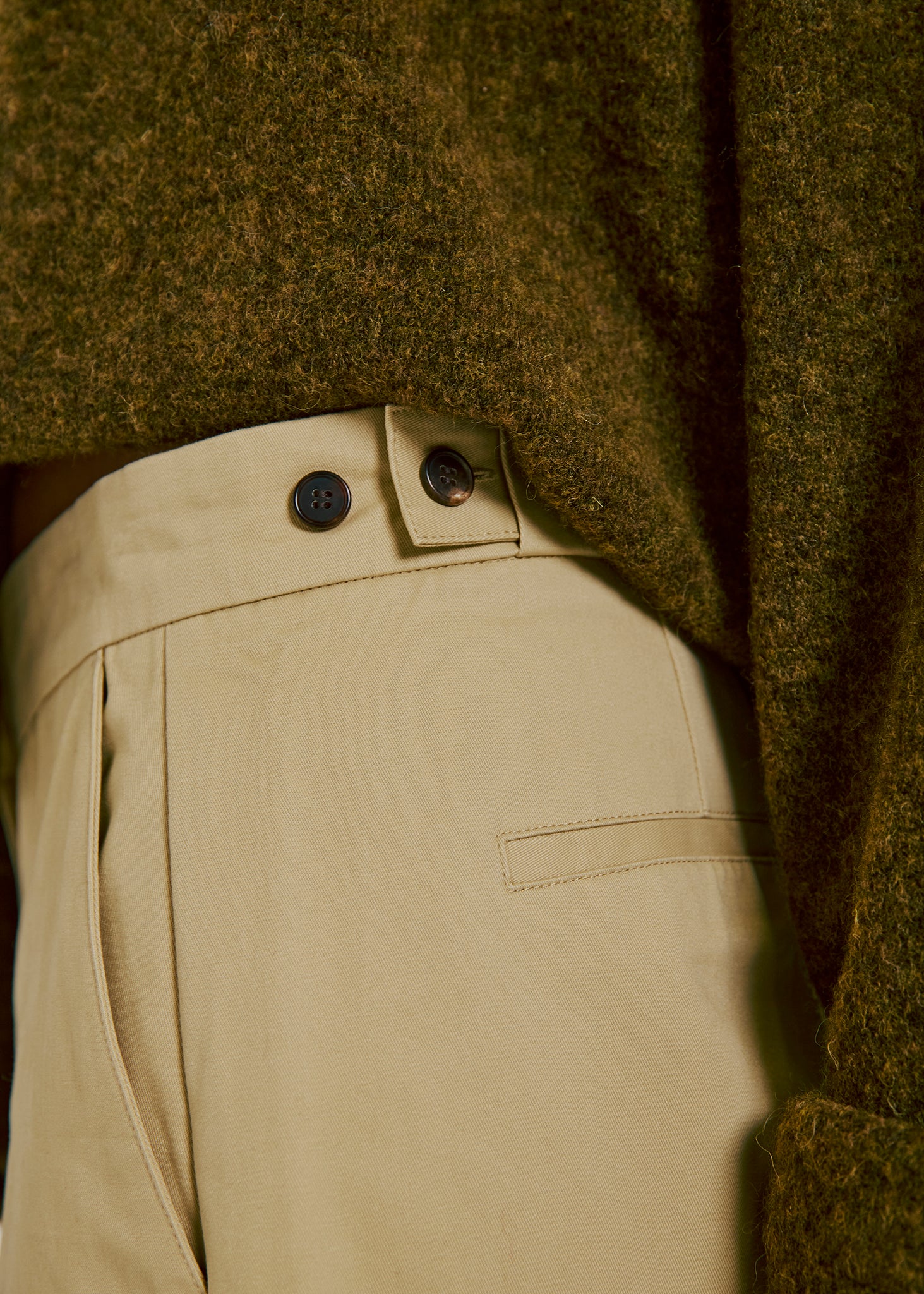 Casandra chinos in beige