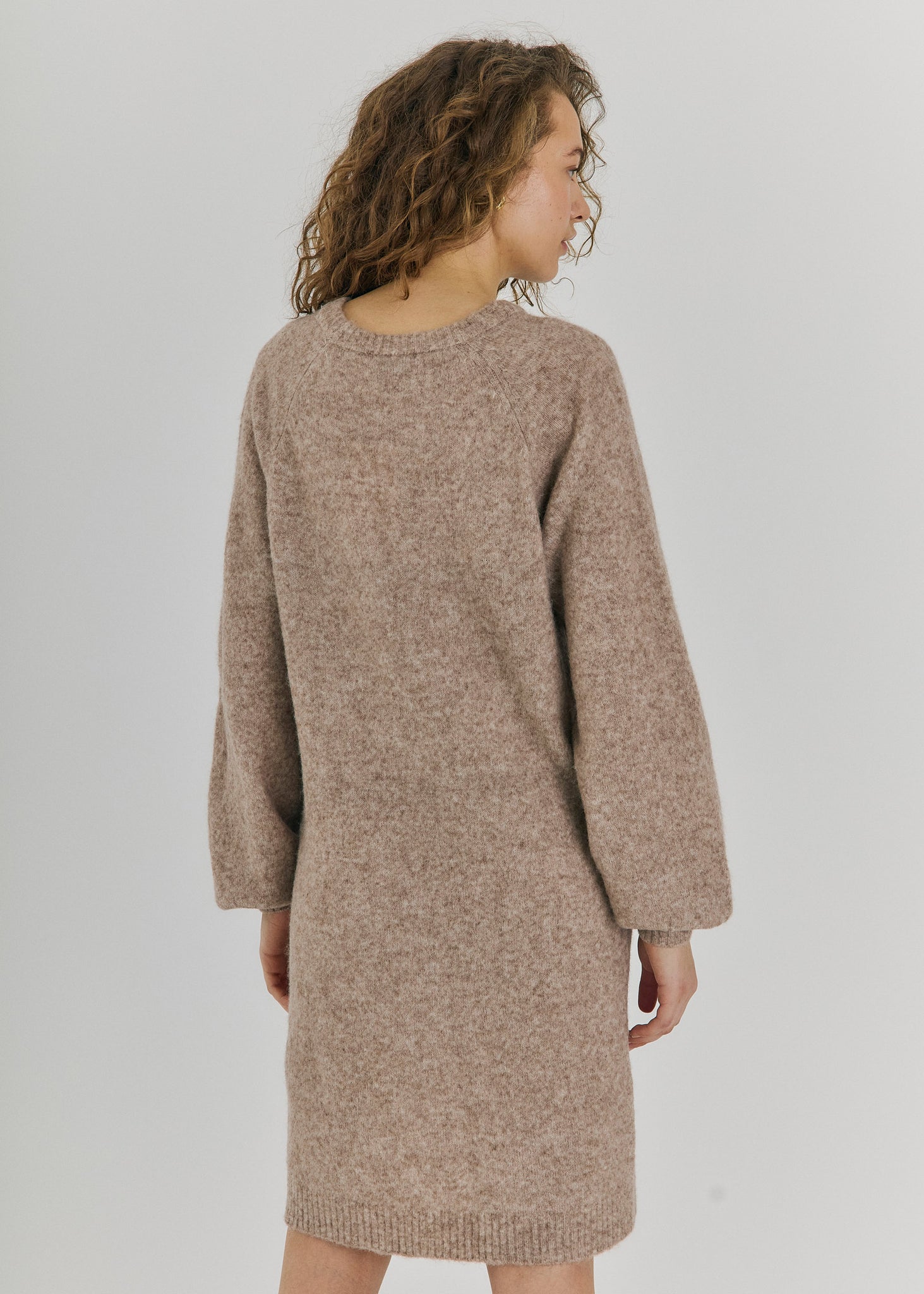 Halli knit dress in camel