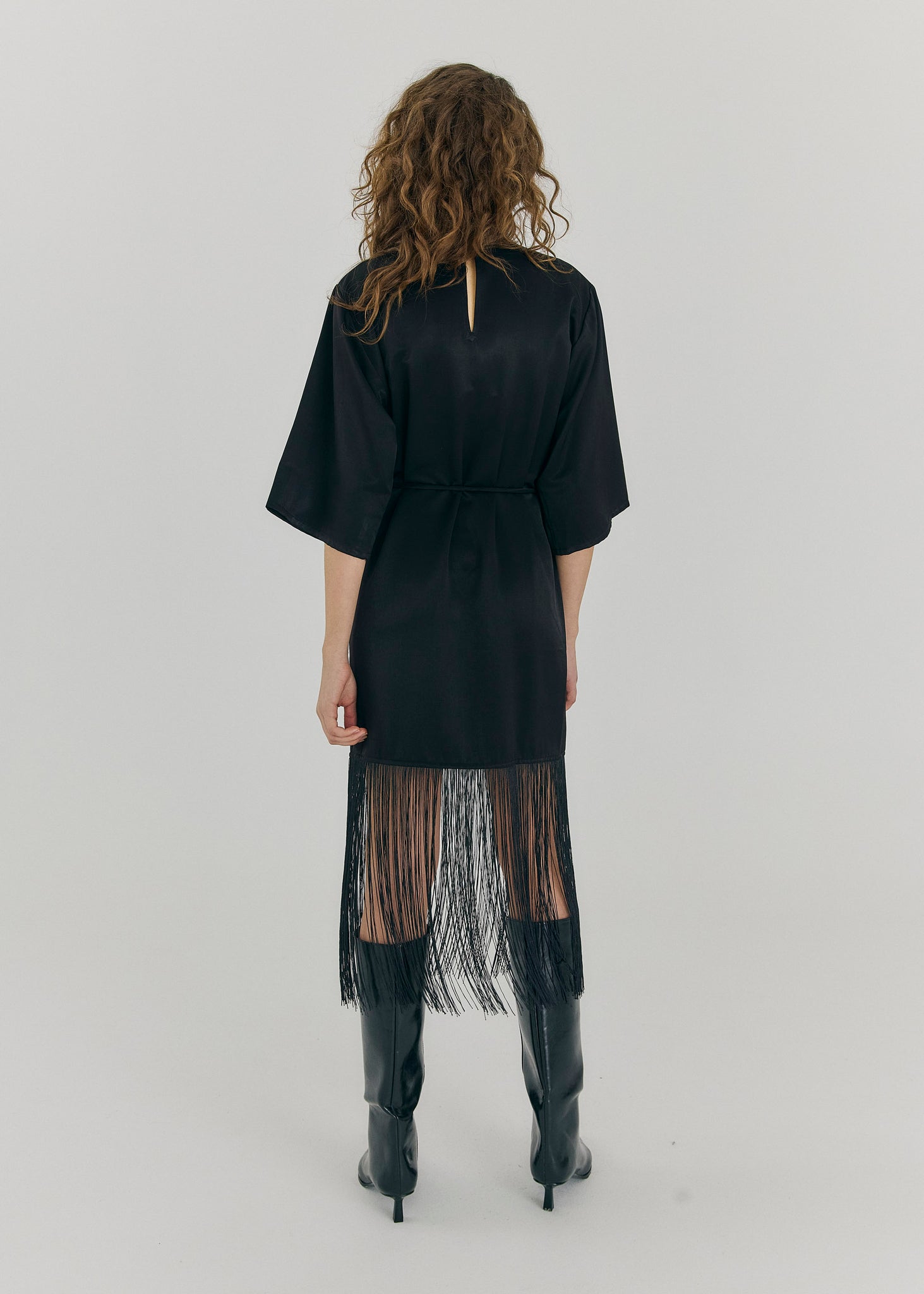 Carly dress in black