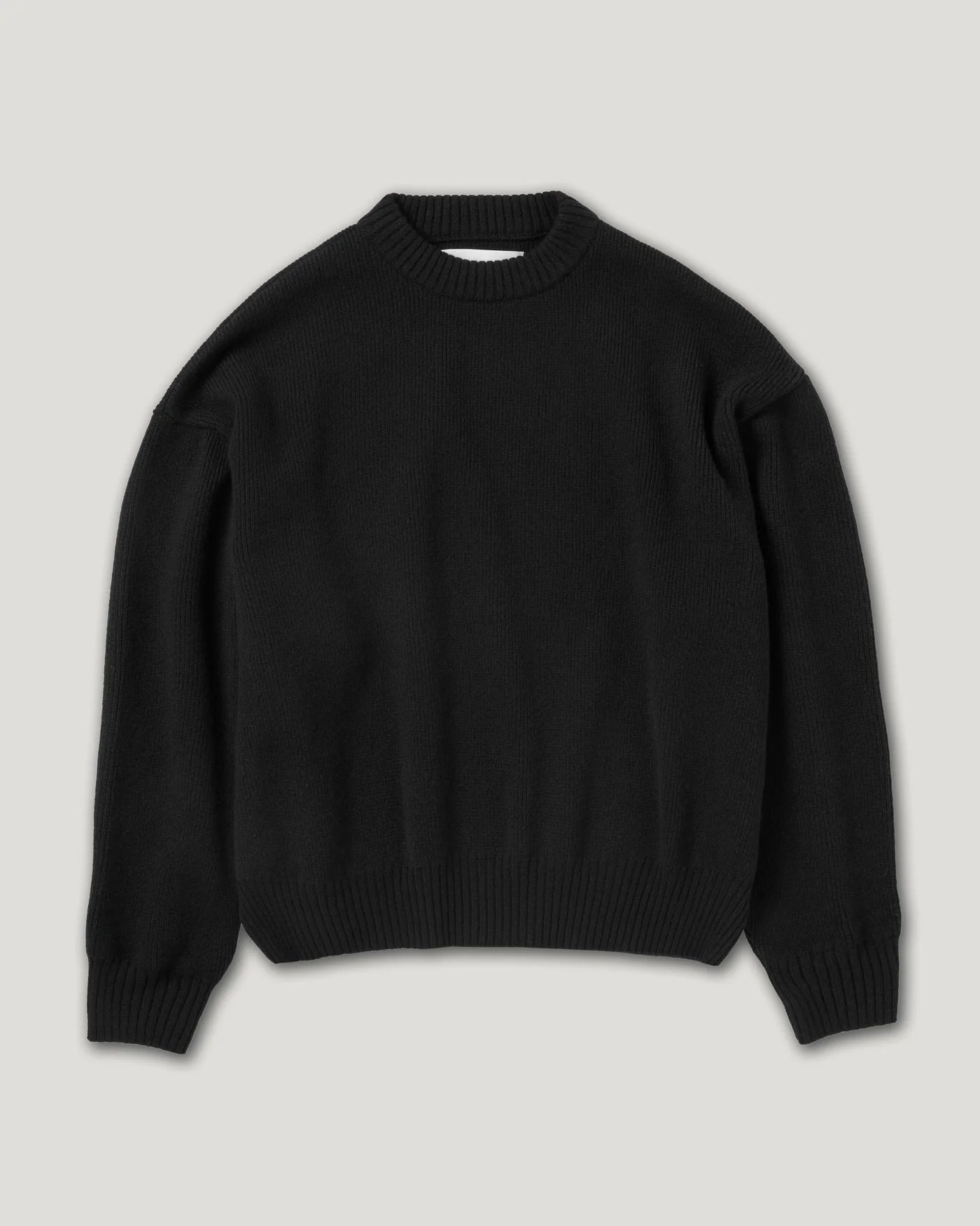 Ivy crewneck in black