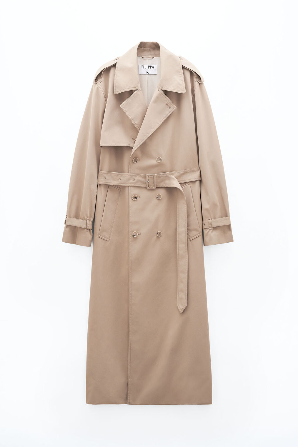 Trench coat in sand