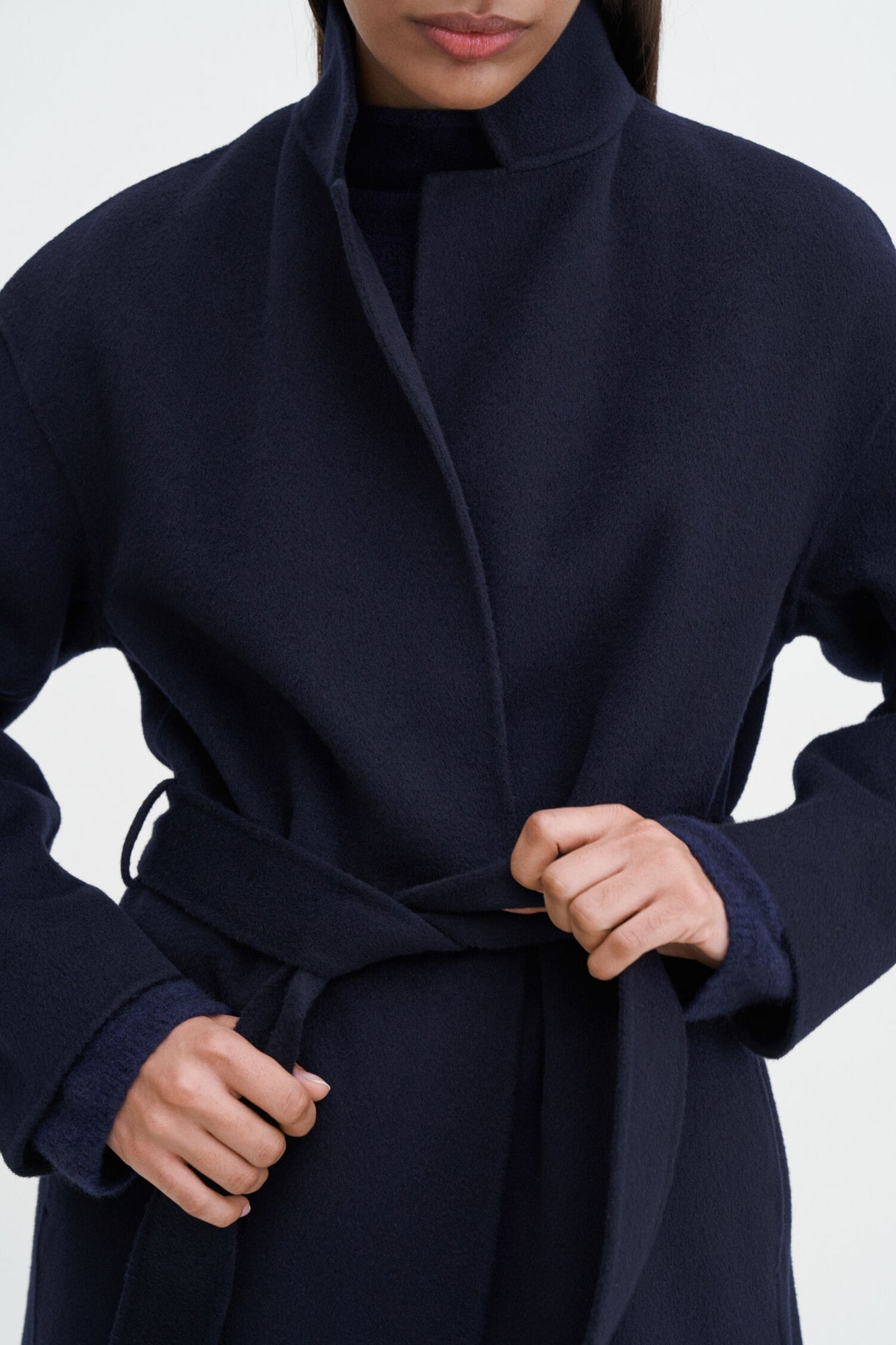 Alexa coat in dark blue by Filippa K