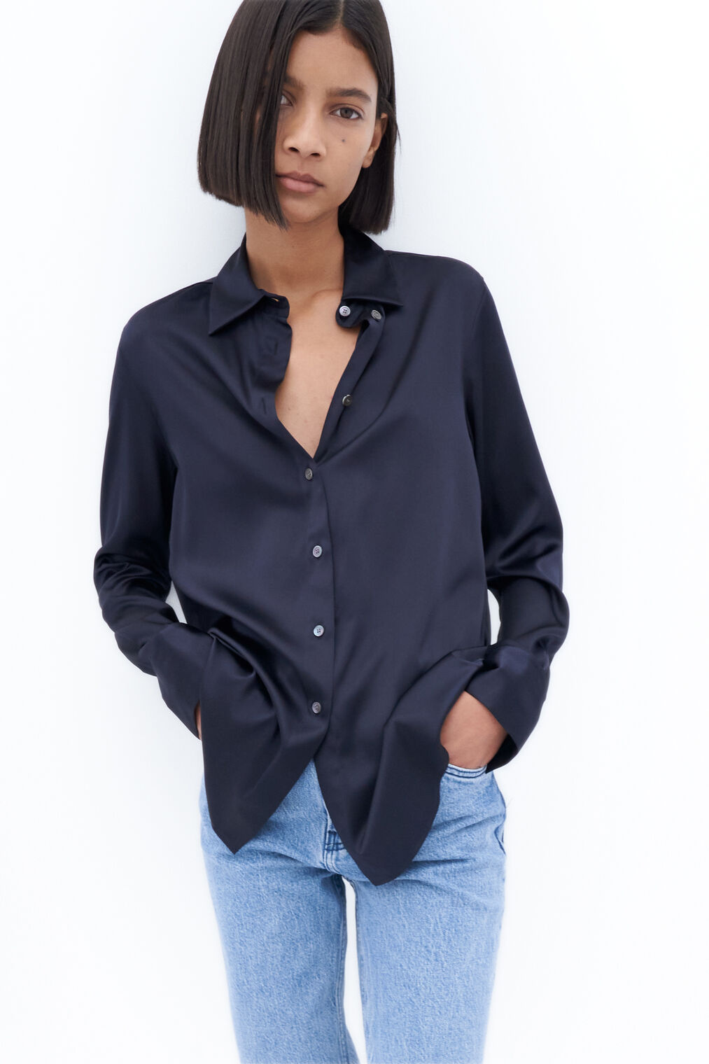 Eira silk shirt in navy