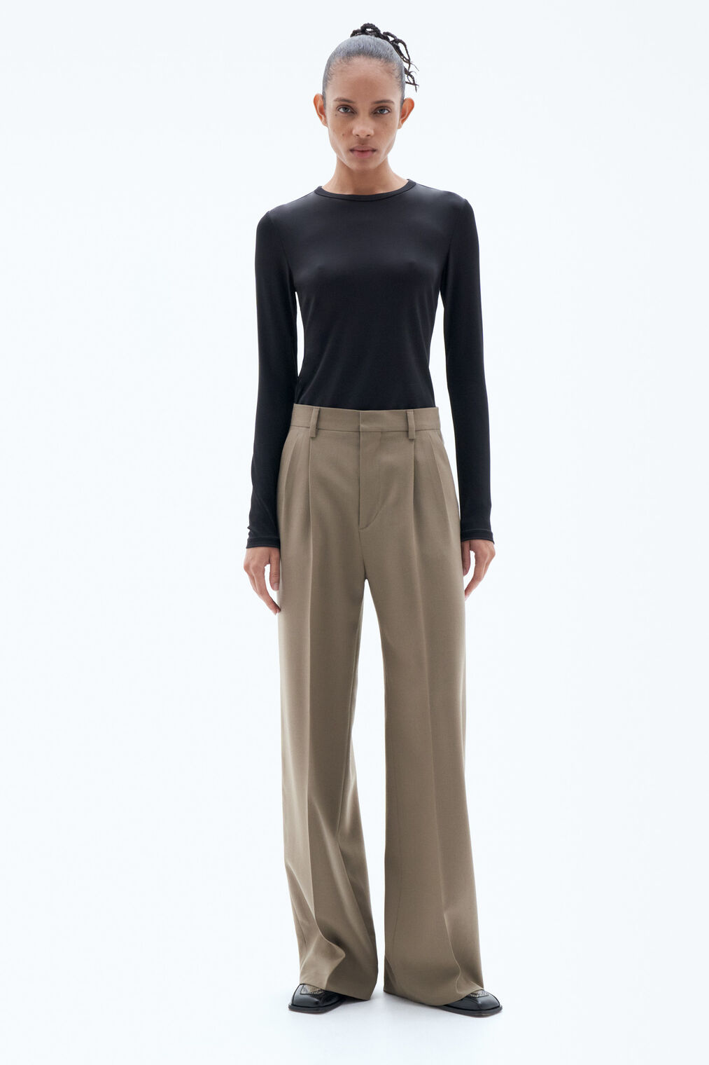 Darcey wool trousers in nougat
