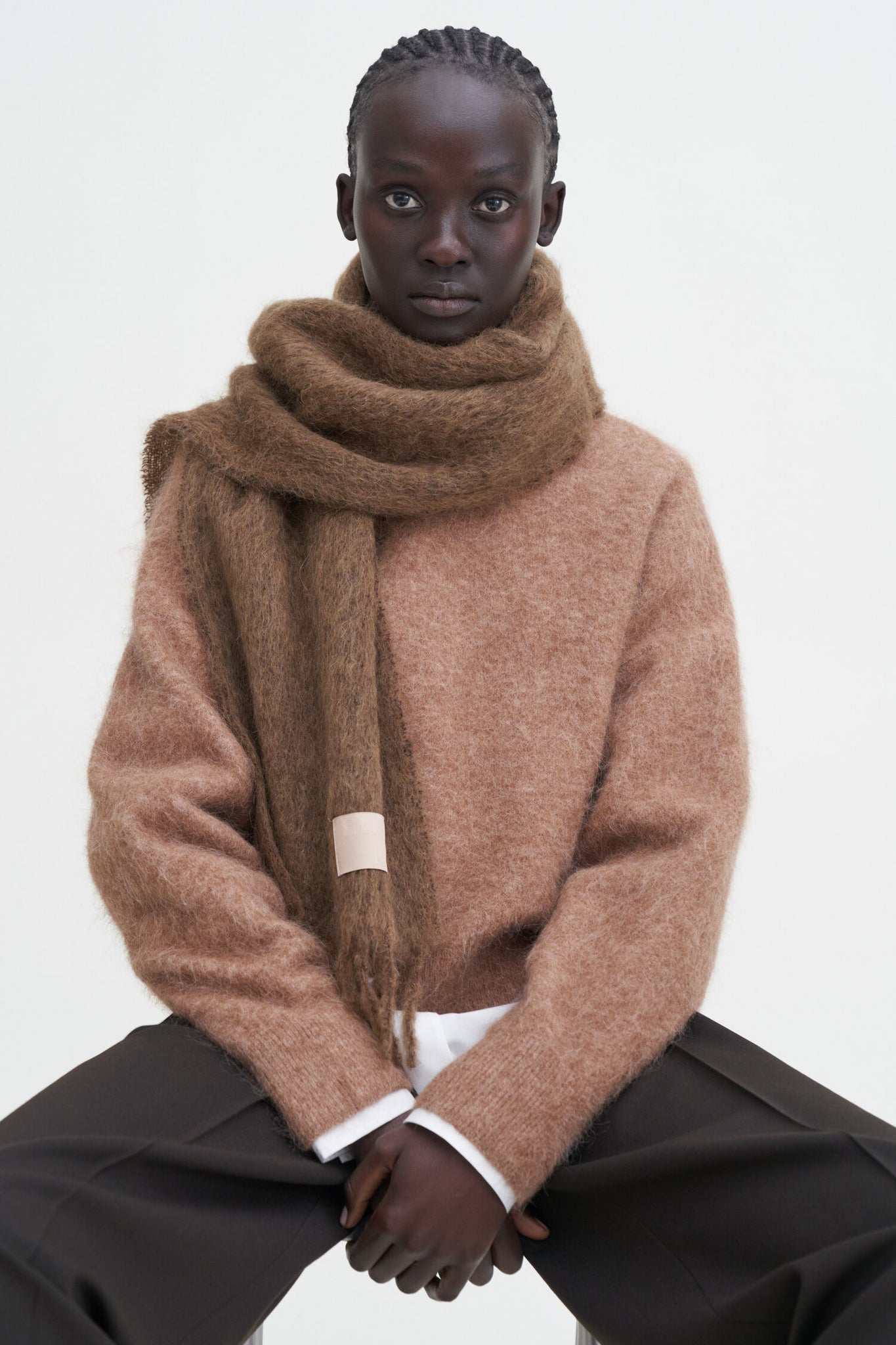 Fluffy sweater in dark beige by Filippa K