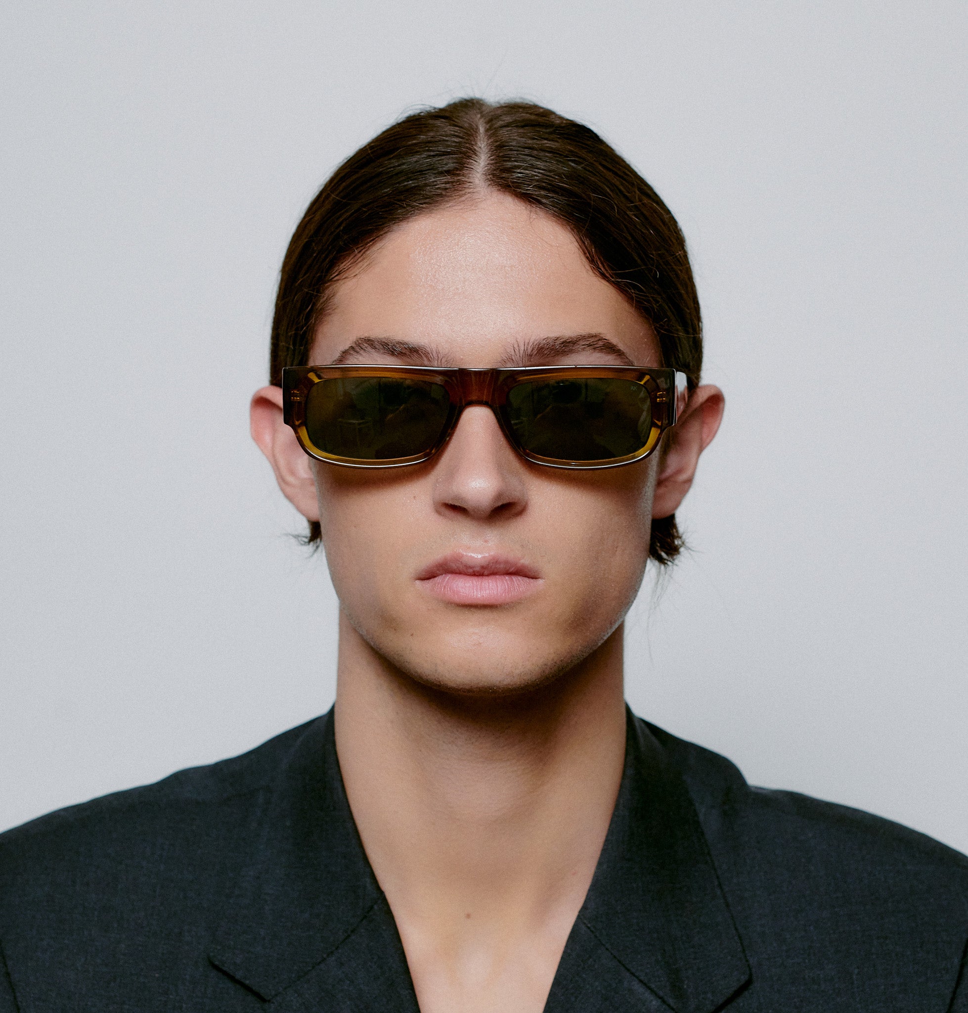 Jean sunglasses in smoke transparent