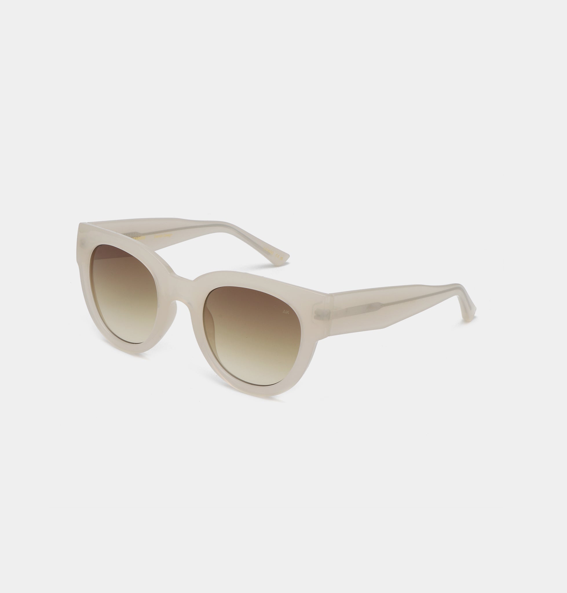 Lilly sunglasses in cream bone