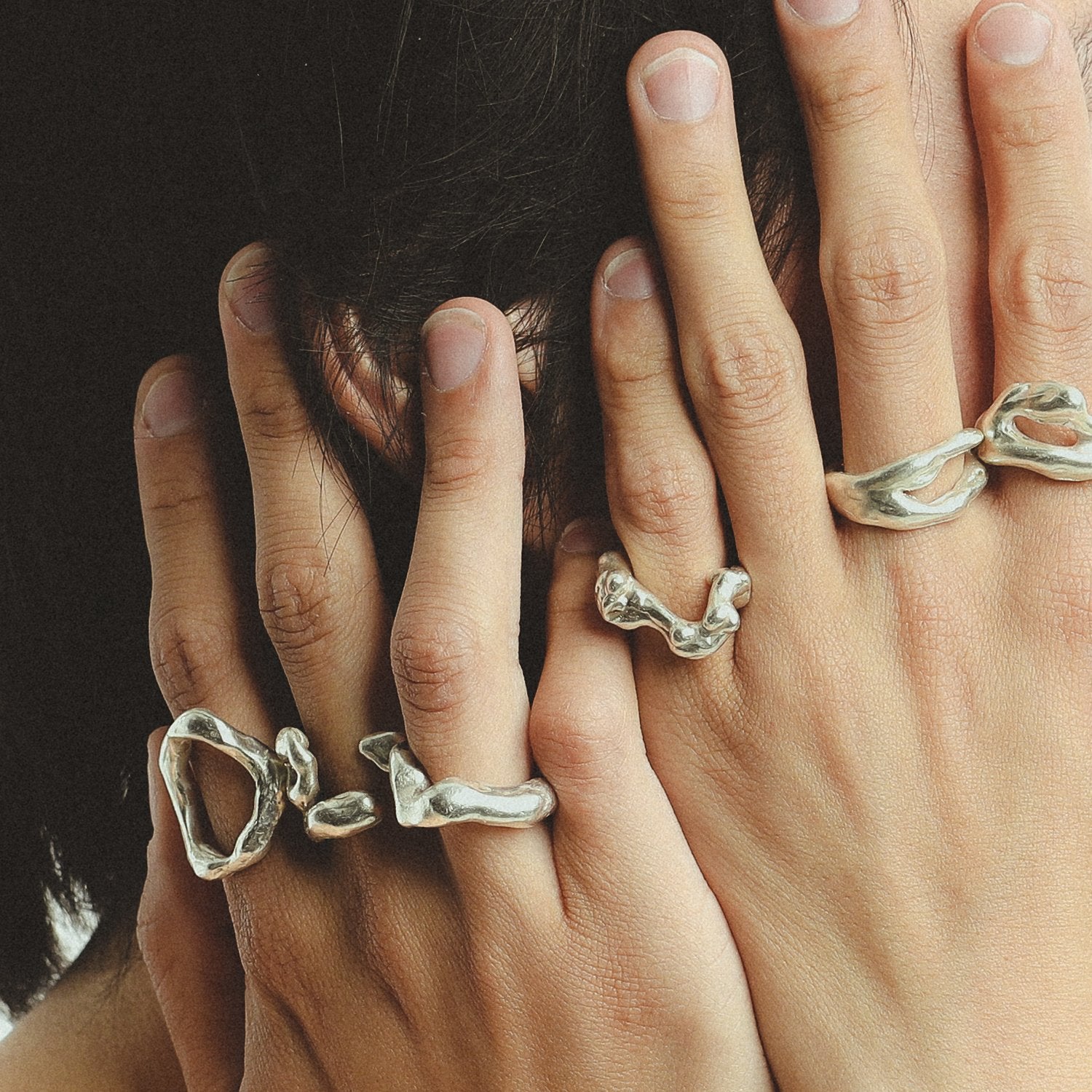 Seance silver ring by Studio Aseo
