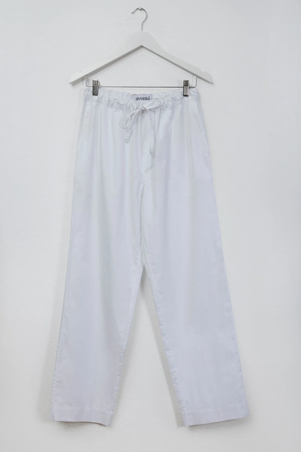 Light cotton pyjama in worthy white by avonté