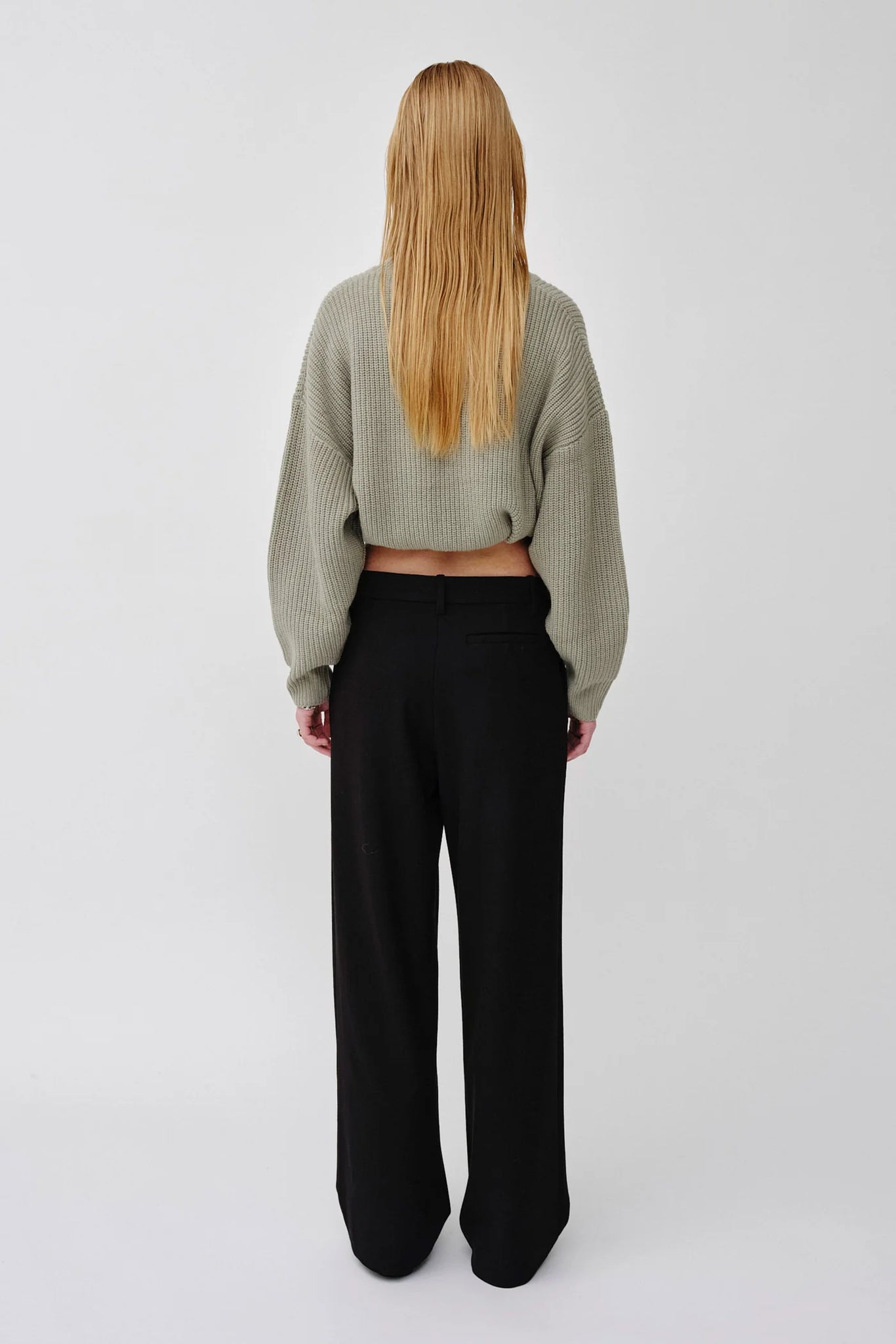 Camille loose fitted pants in black