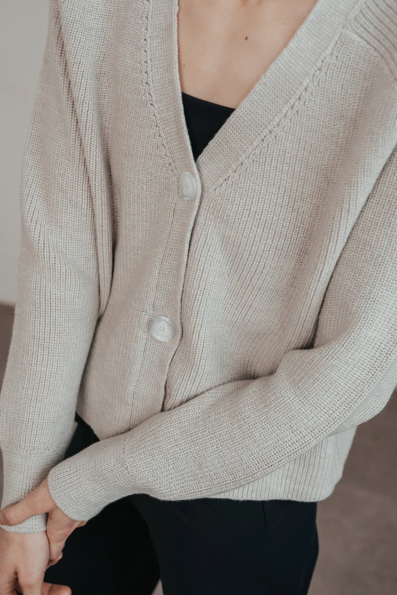 Soft merino wool cardigan in light grey by sonho stories