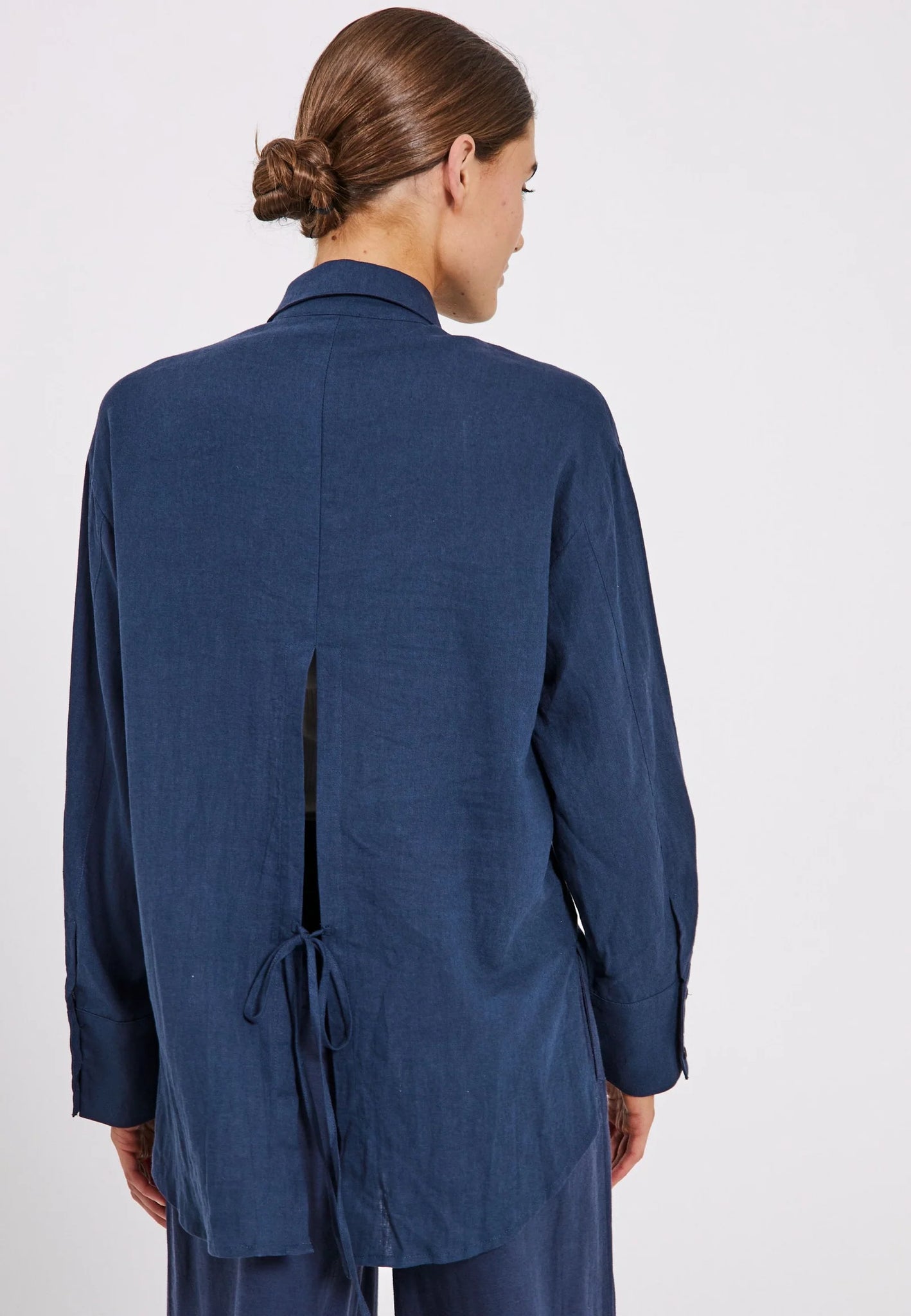 Esma shirt in navy