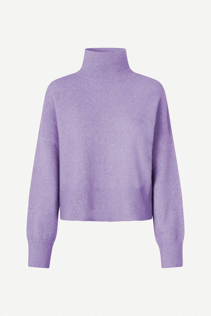 Nola cashmere turtleneck in rhapsody