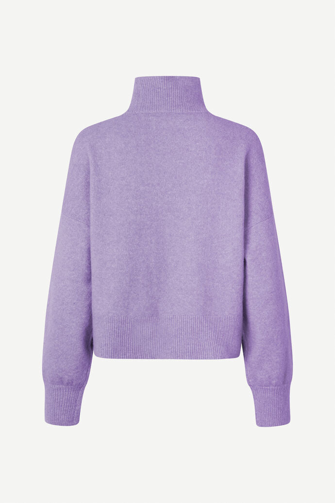 Nola cashmere turtleneck in rhapsody