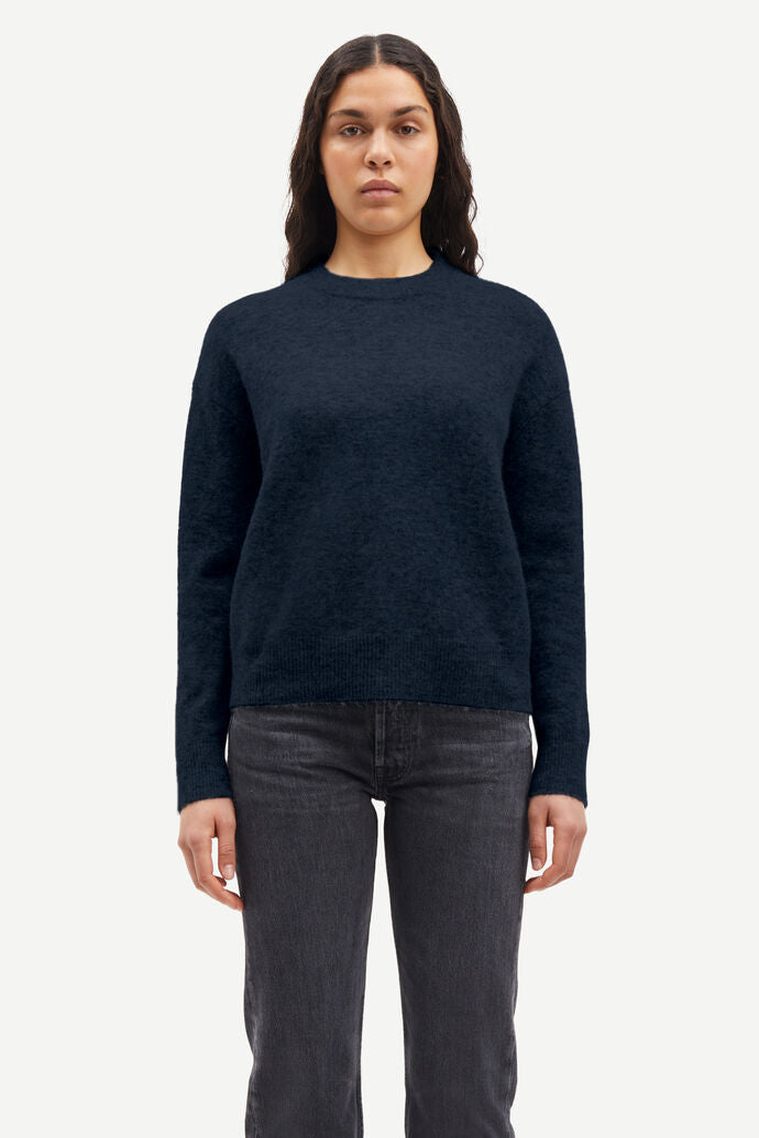 Anour knitted sweater in dark blue