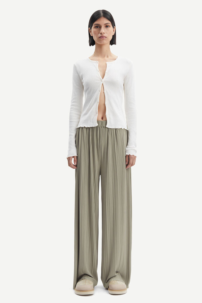 Pleated trousers in silver sage
