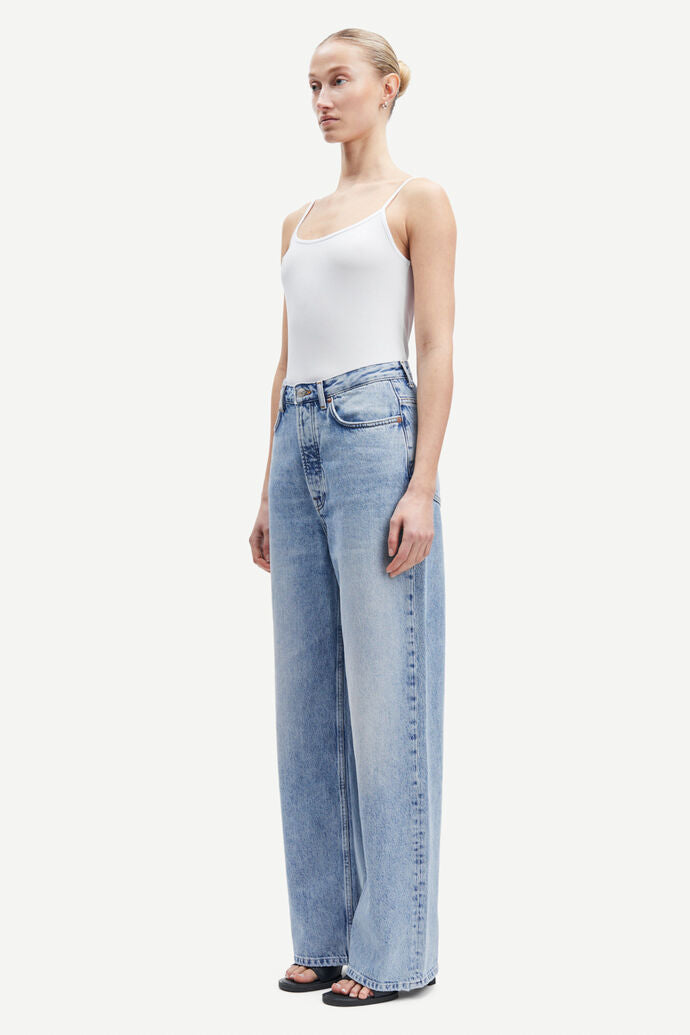 Mid waisted jeans in light heritage