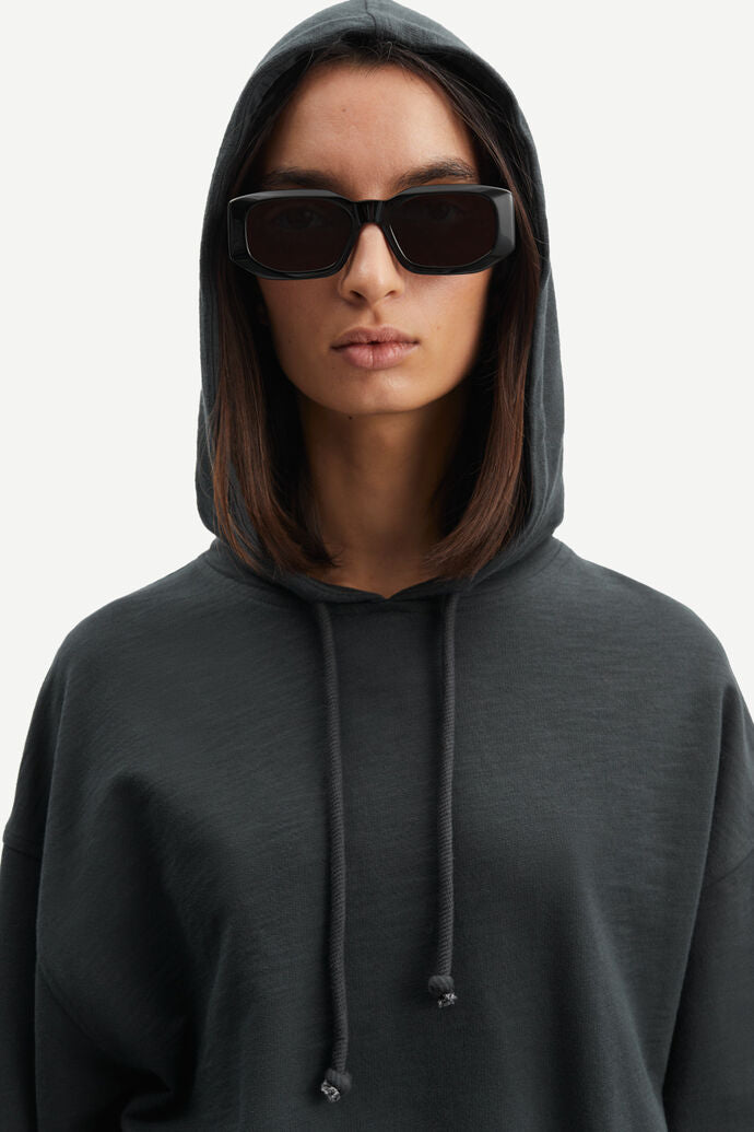 Gina hoodie with dropped shoulders in phantom