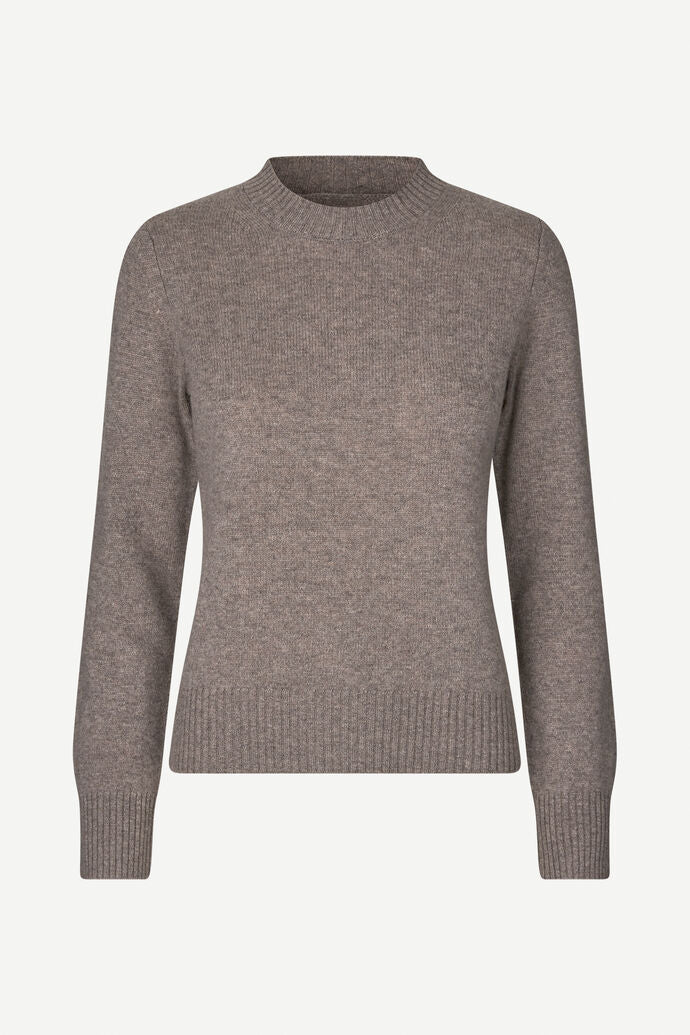 Pure merino knit sweater in nature