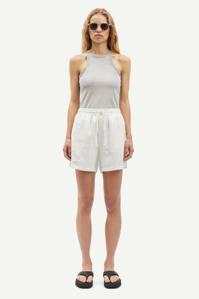 Linen drawstring shorts in white