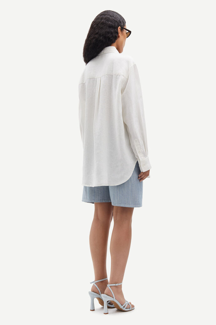 Salova linen shirt in white