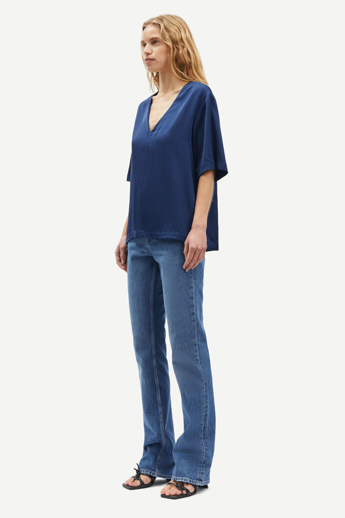 Samelina top in pageant blue