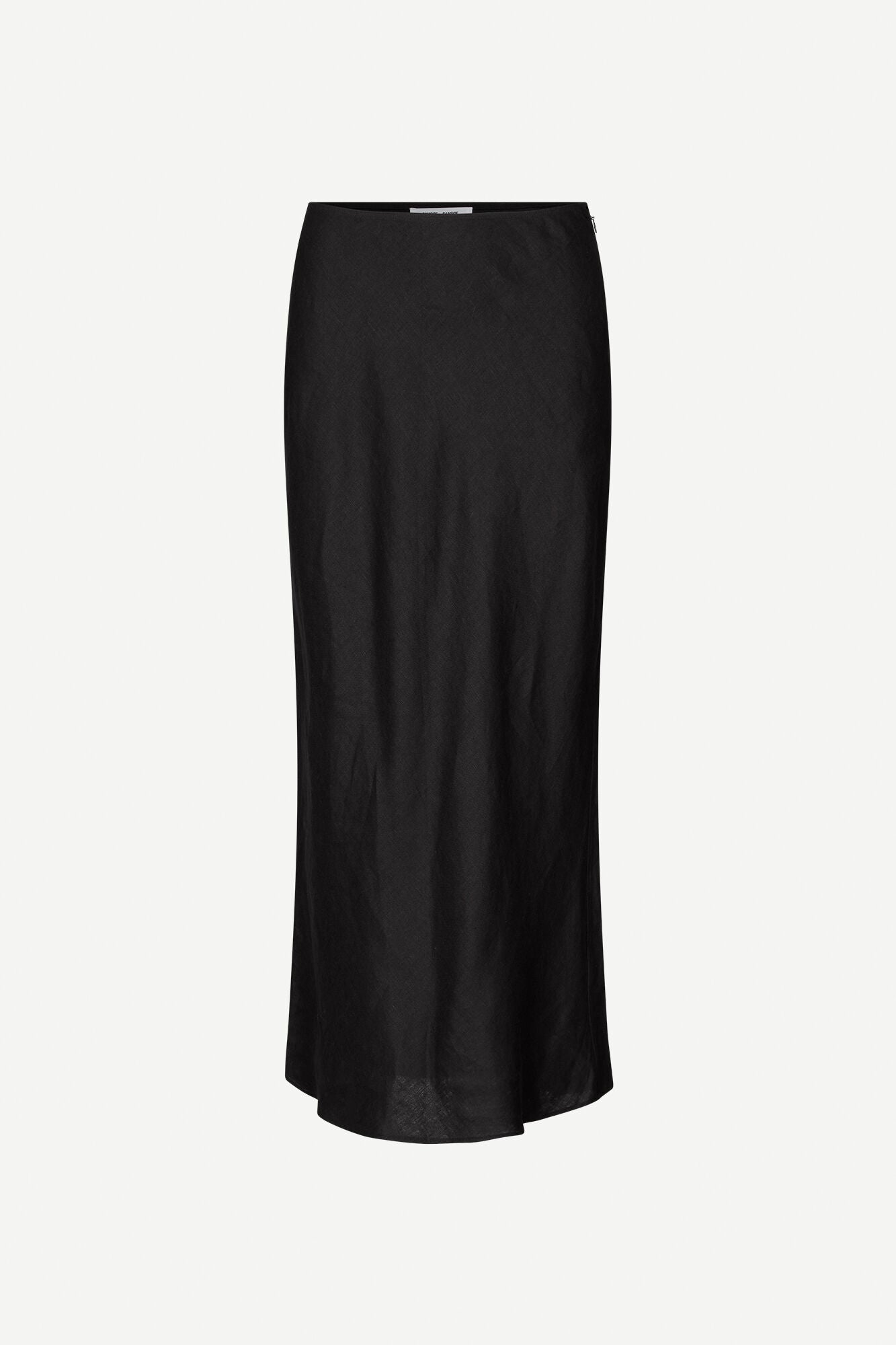 Linen maxi skirt in black
