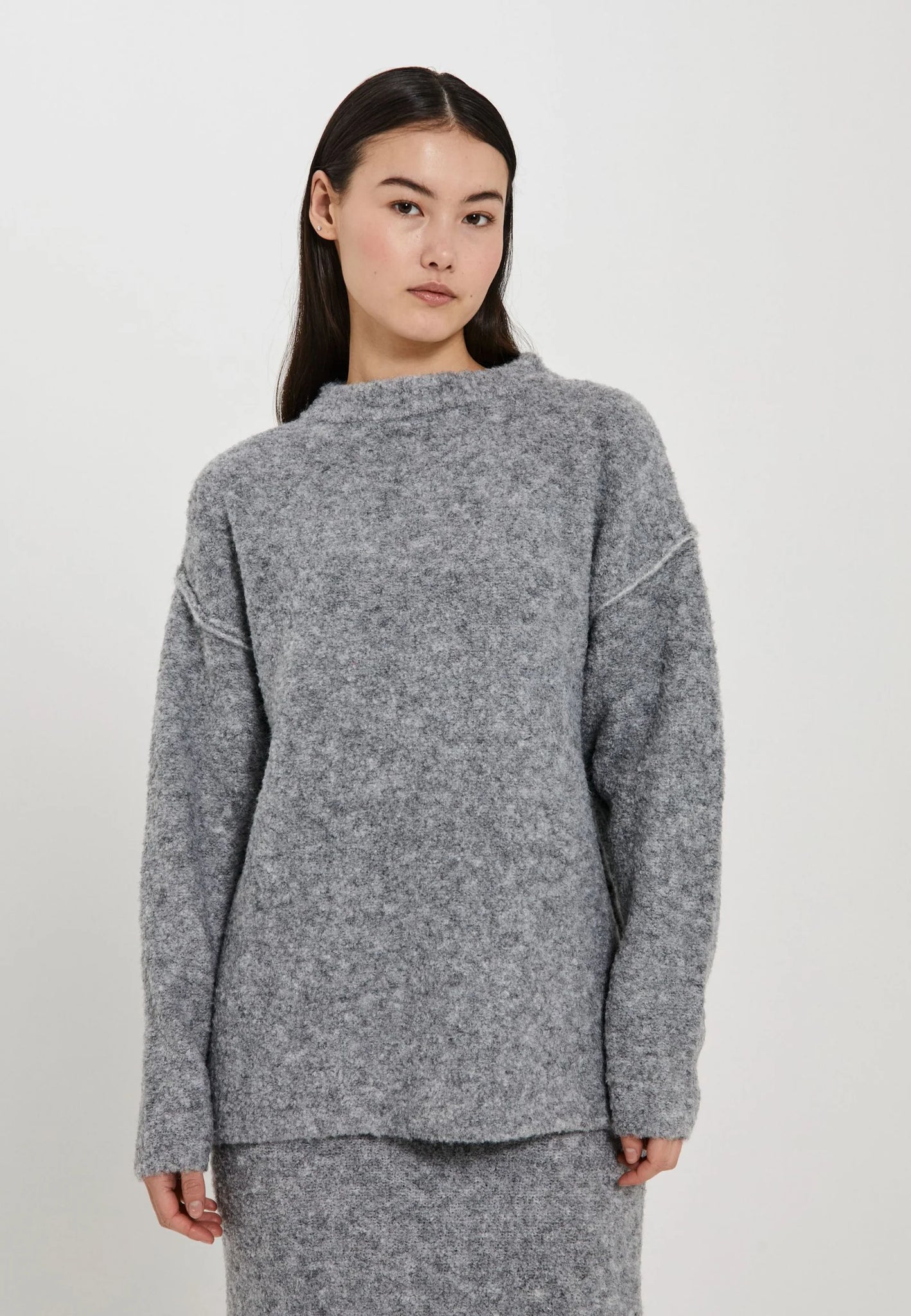 Filine knit top in light grey melange