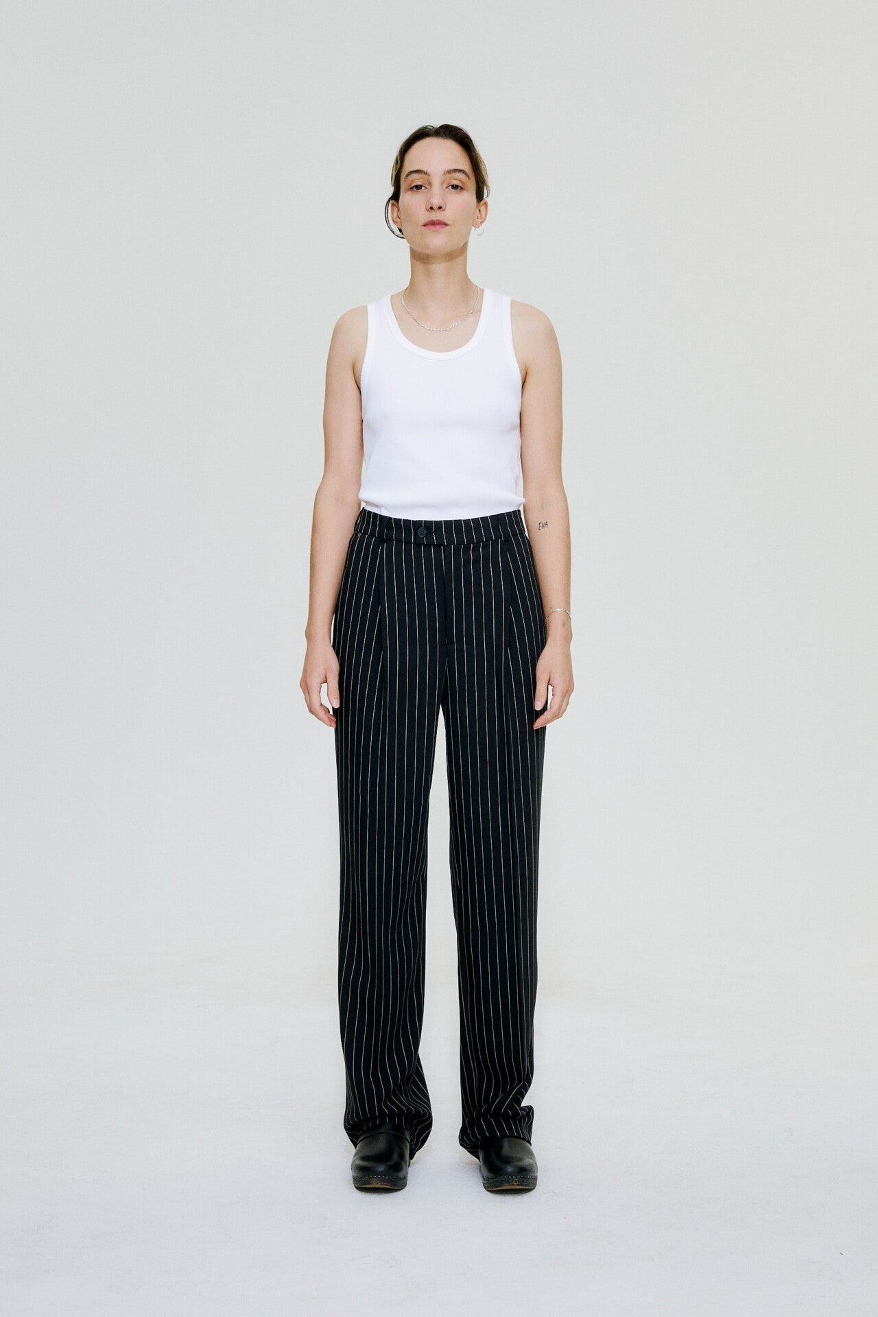 Gewand pants in pinstripe by goutez