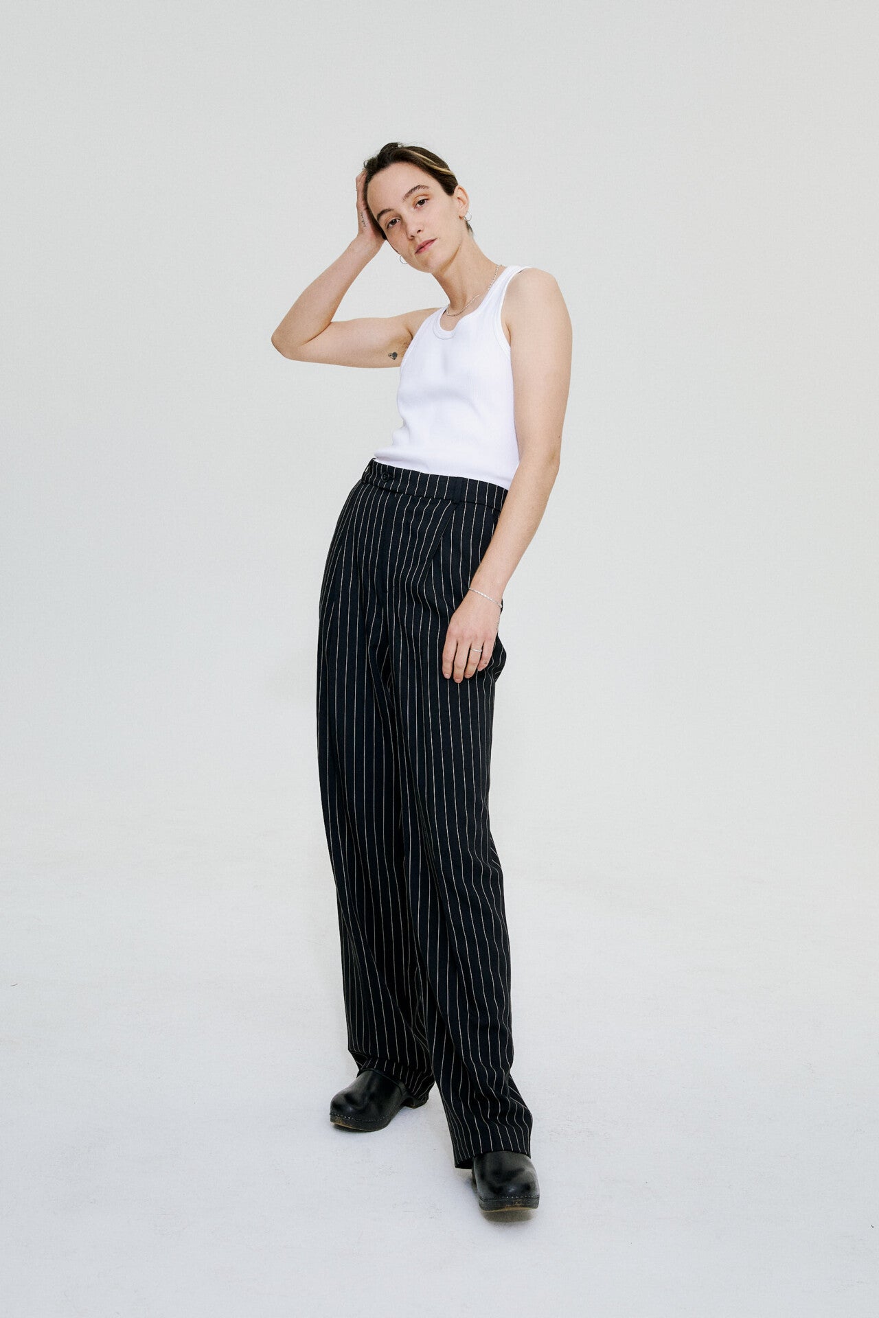 Gewand pants in pinstripe by goutez