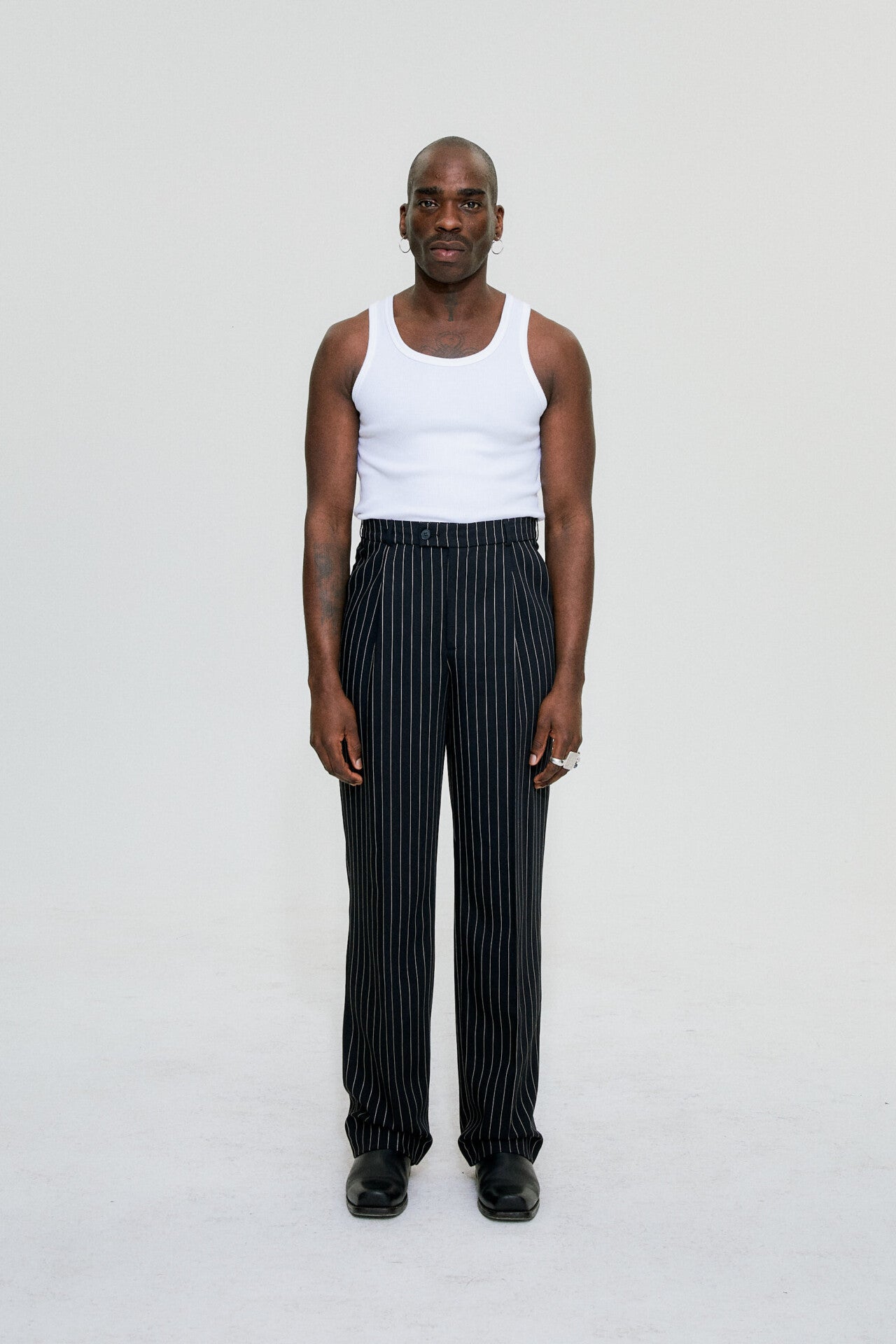 Gewand pants in pinstripe by goutez