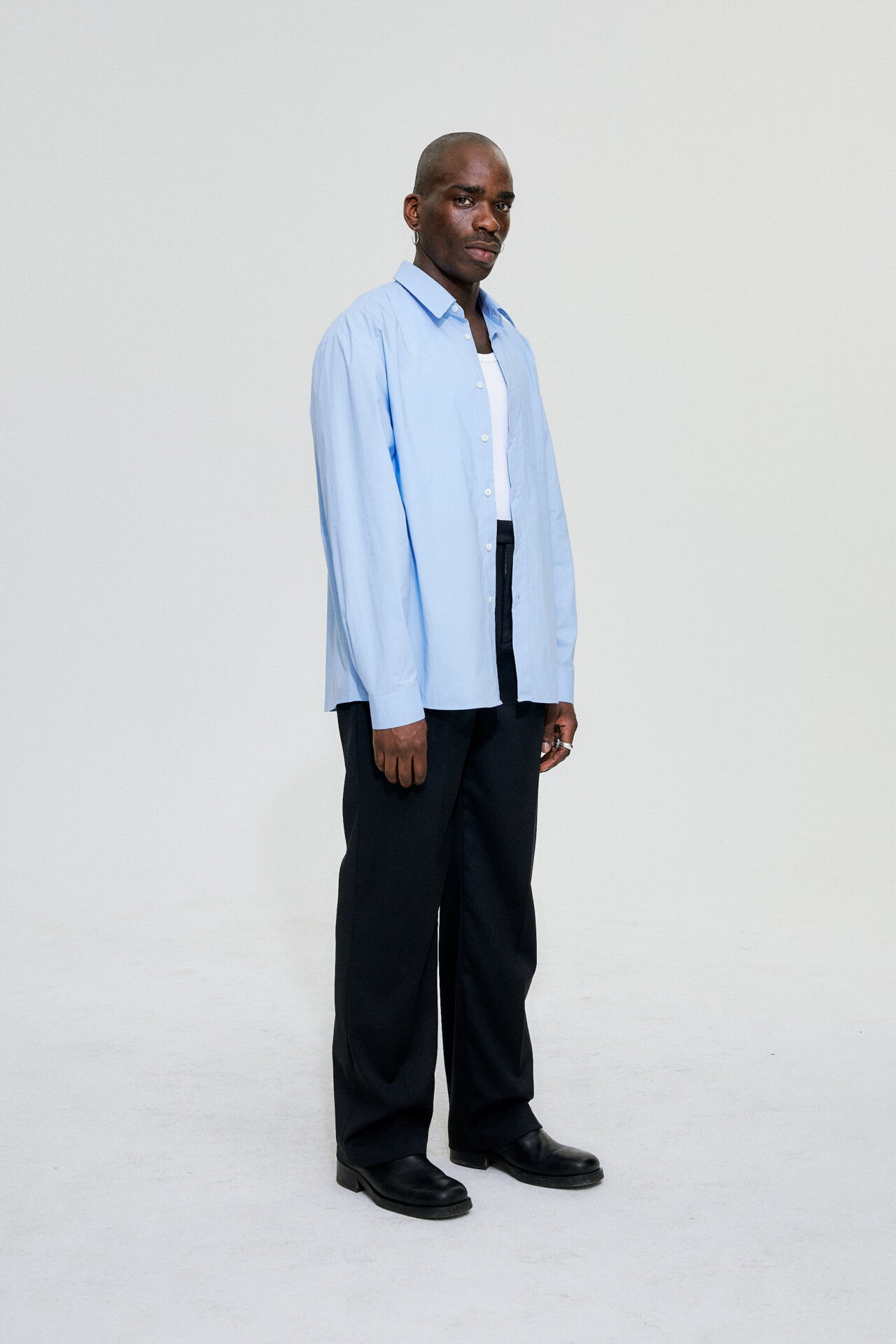 Werk shirt in azzurro by goutez