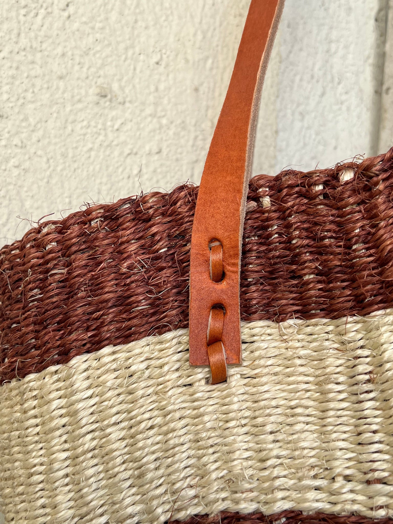 Sisal bag in chocolate