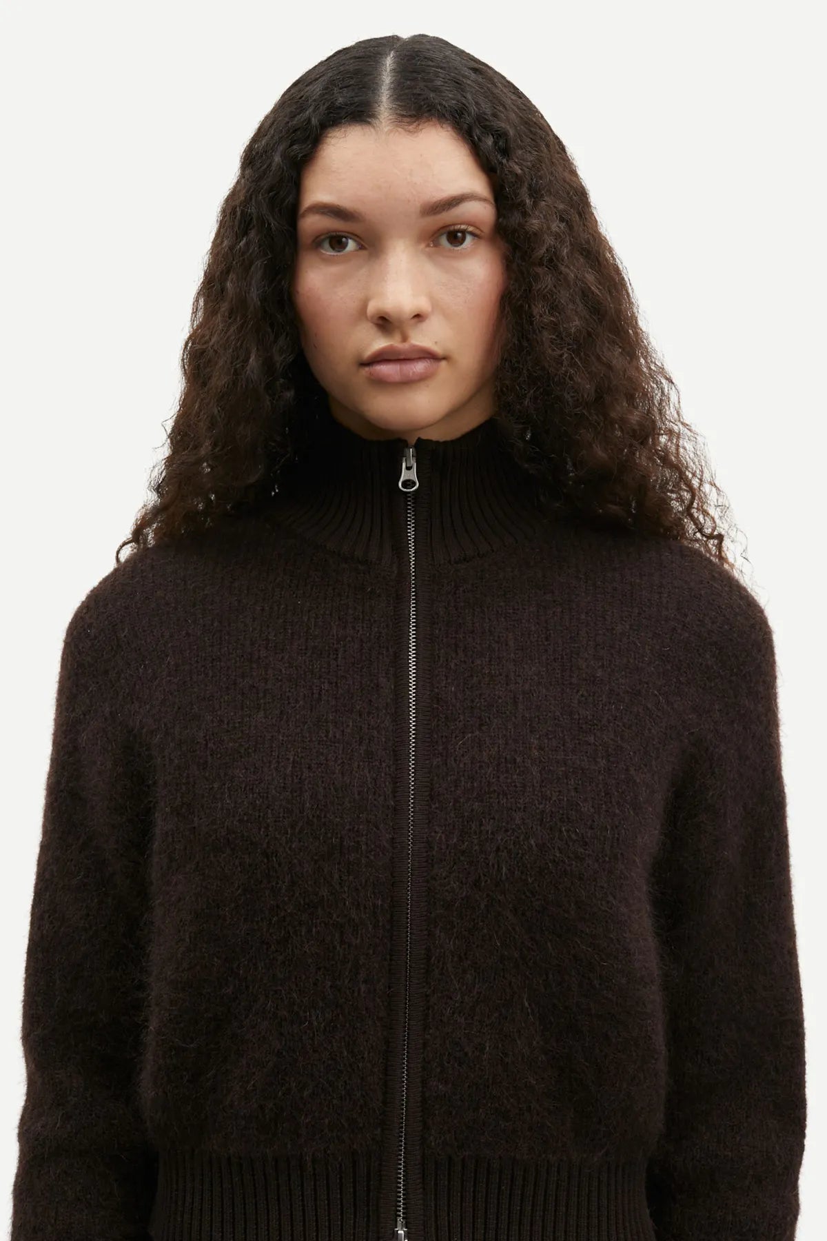 Jeanne cardigan in chocolate
