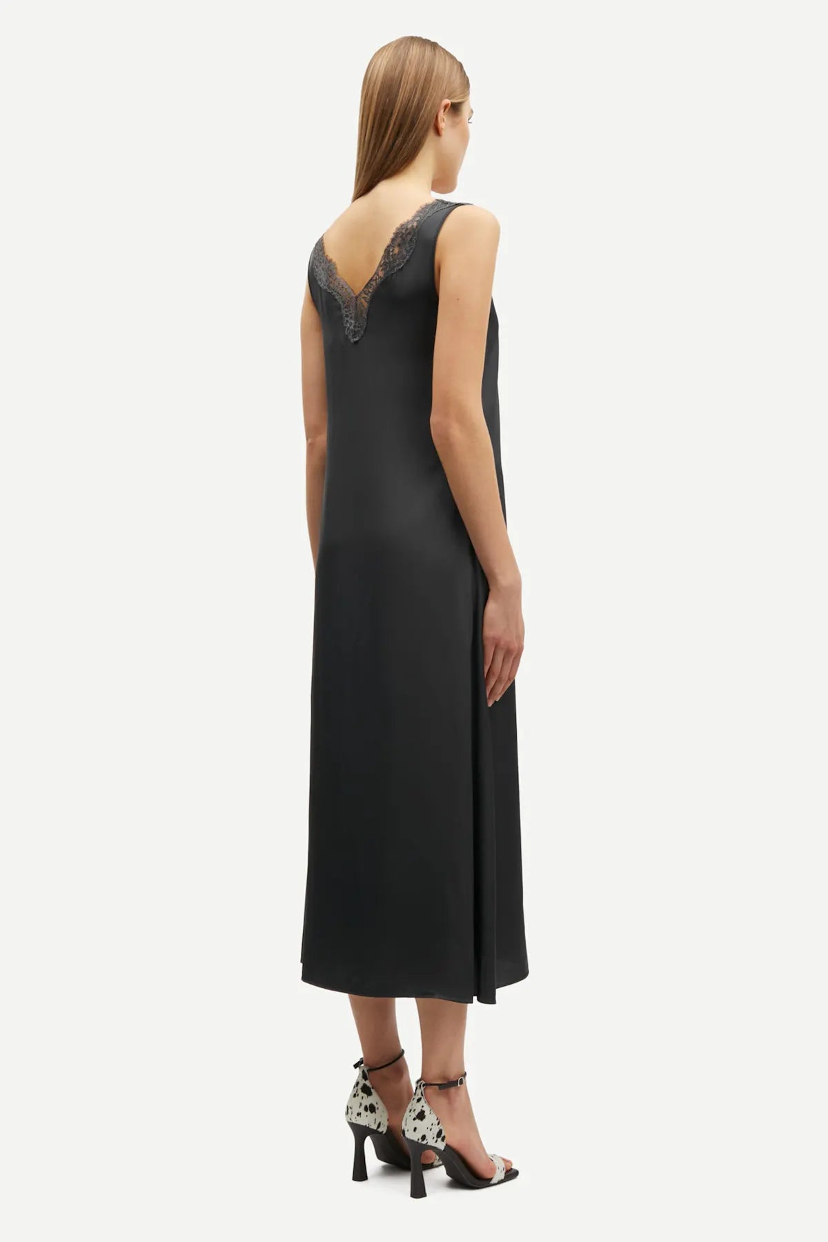 Samacy dress in black oyster