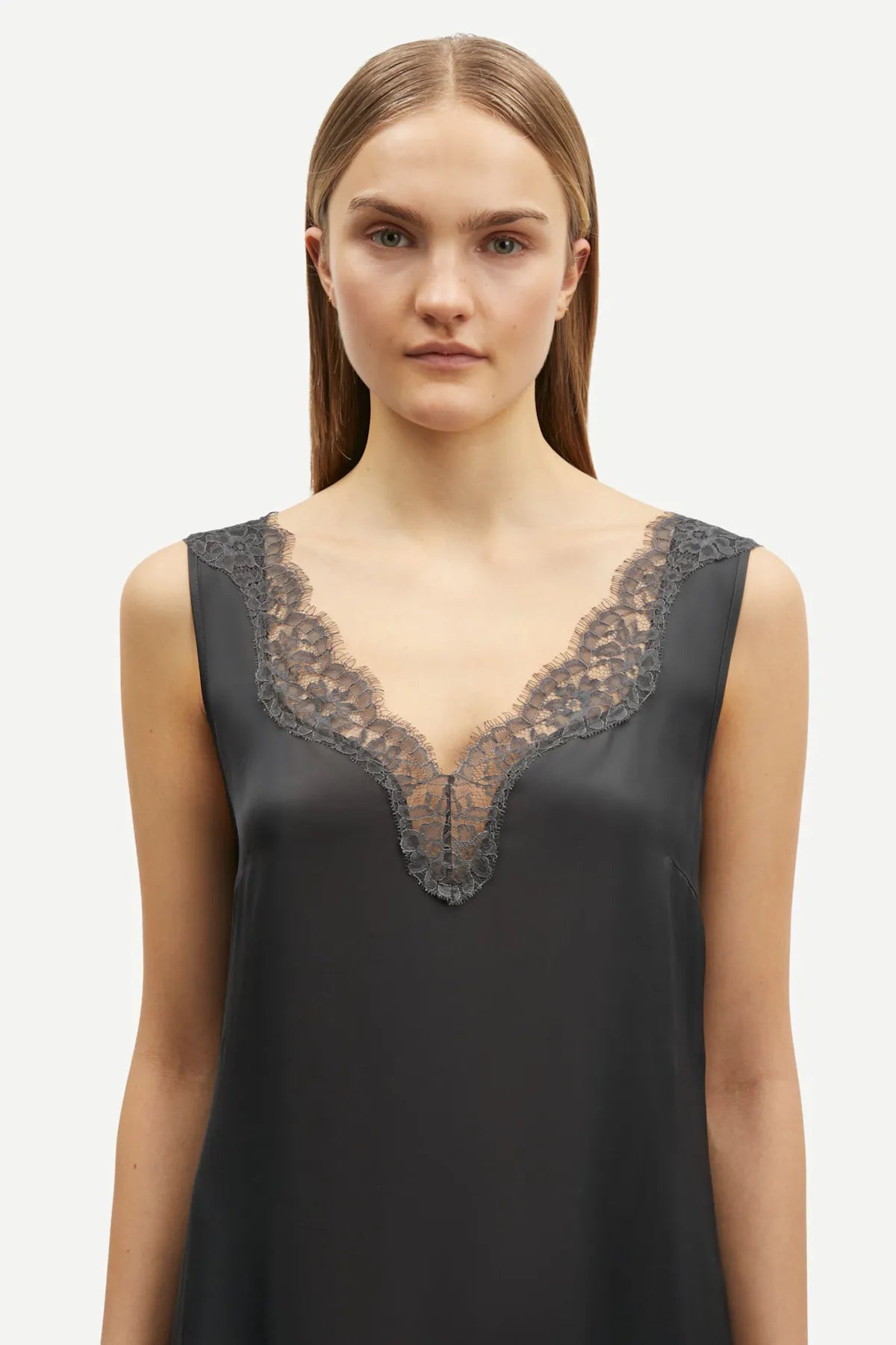 Samacy dress in black oyster