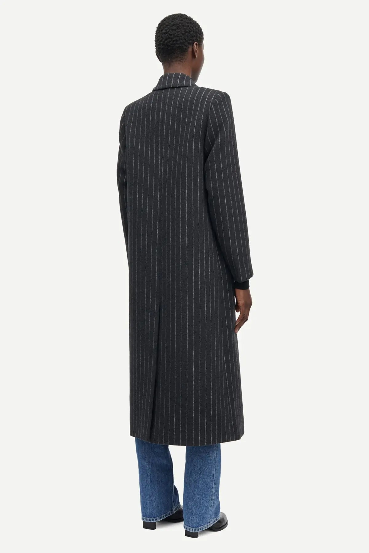 Safalcon coat in dark grey pinstripe