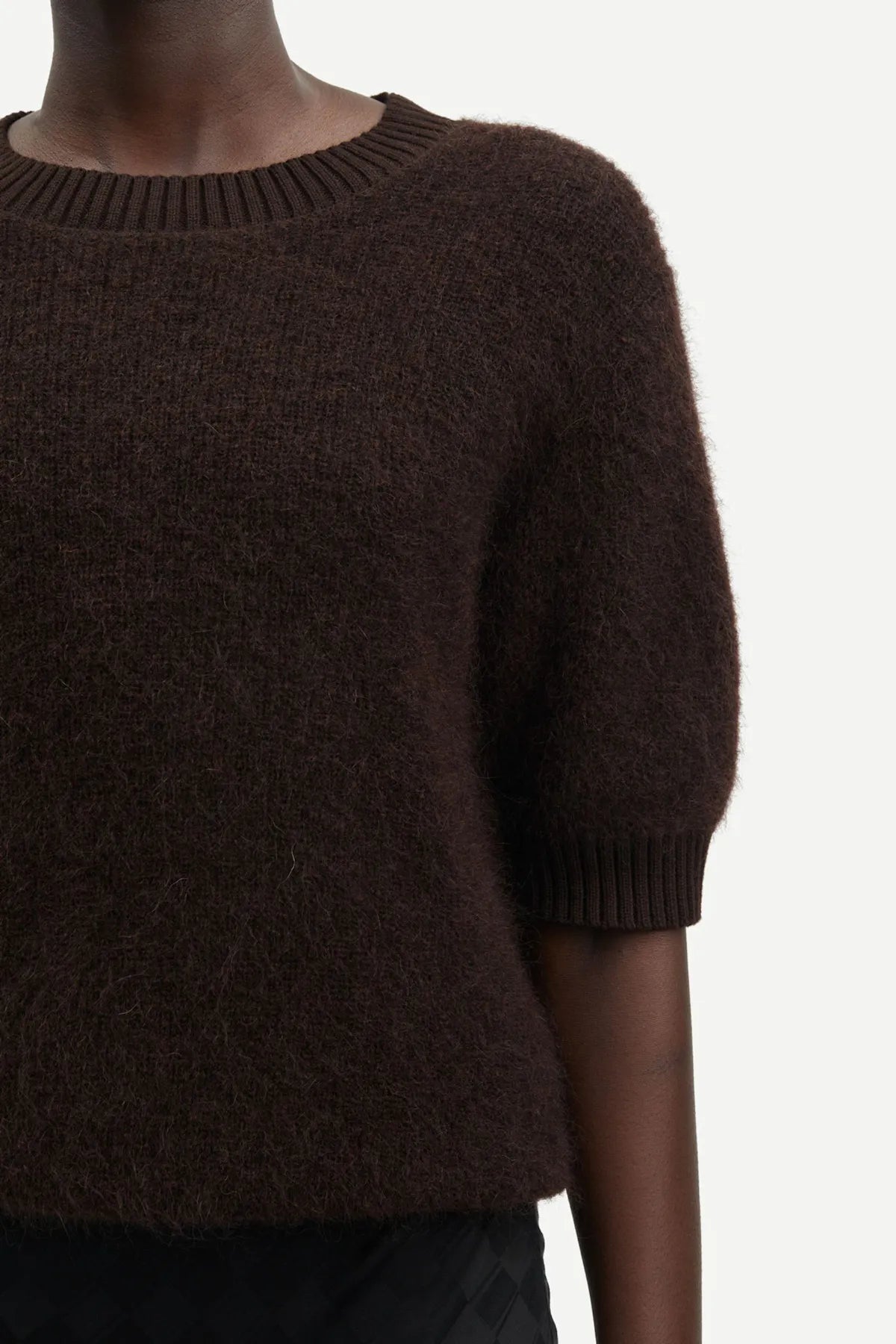 Jeanne short sleeve knit in chocolate