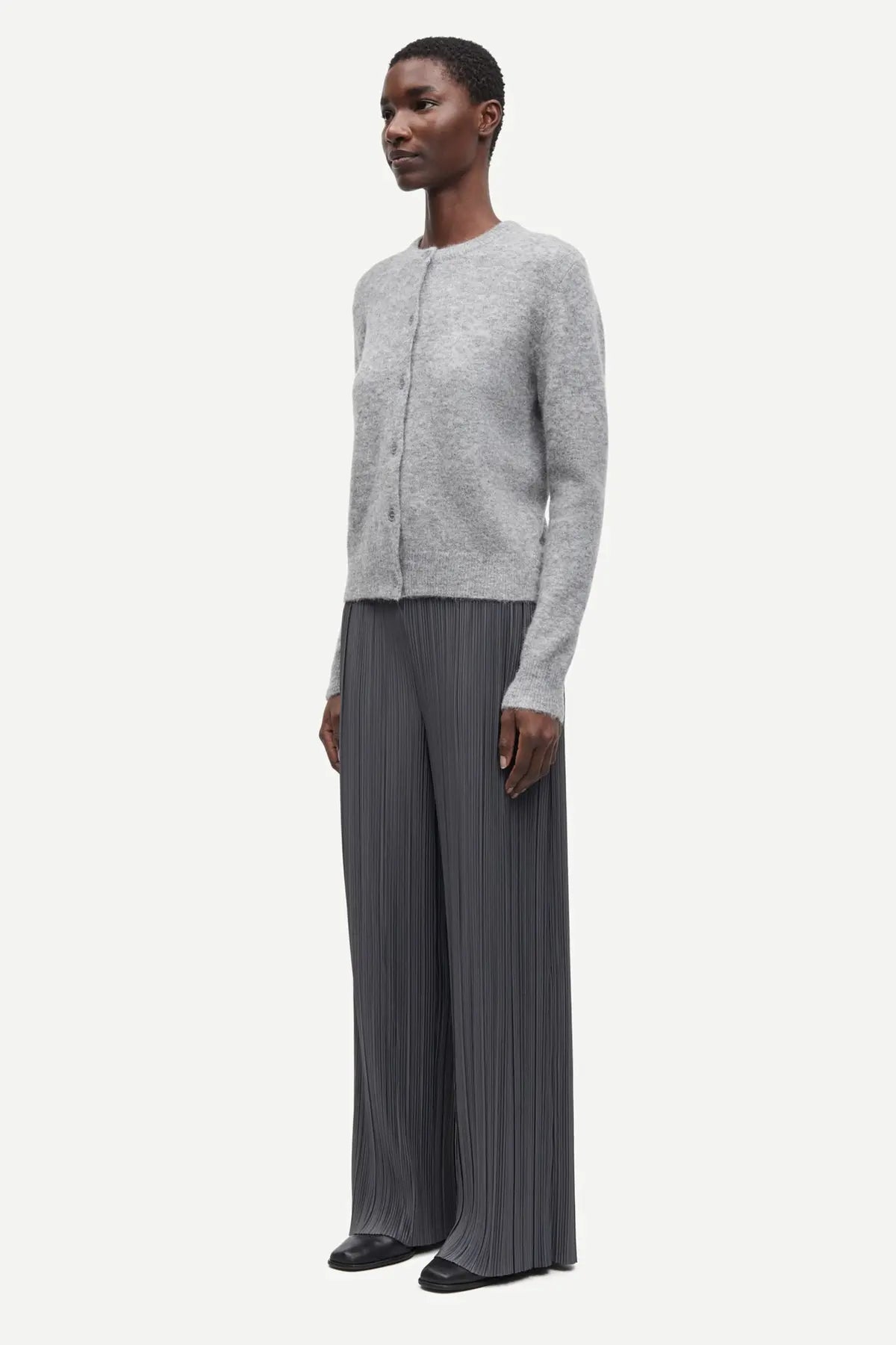 Pleated trousers in gray pinstripe