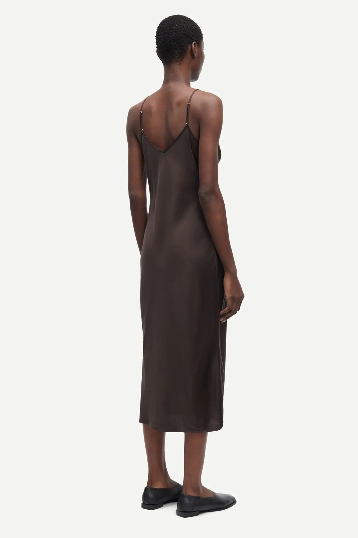 Silky strap dress in chocolate