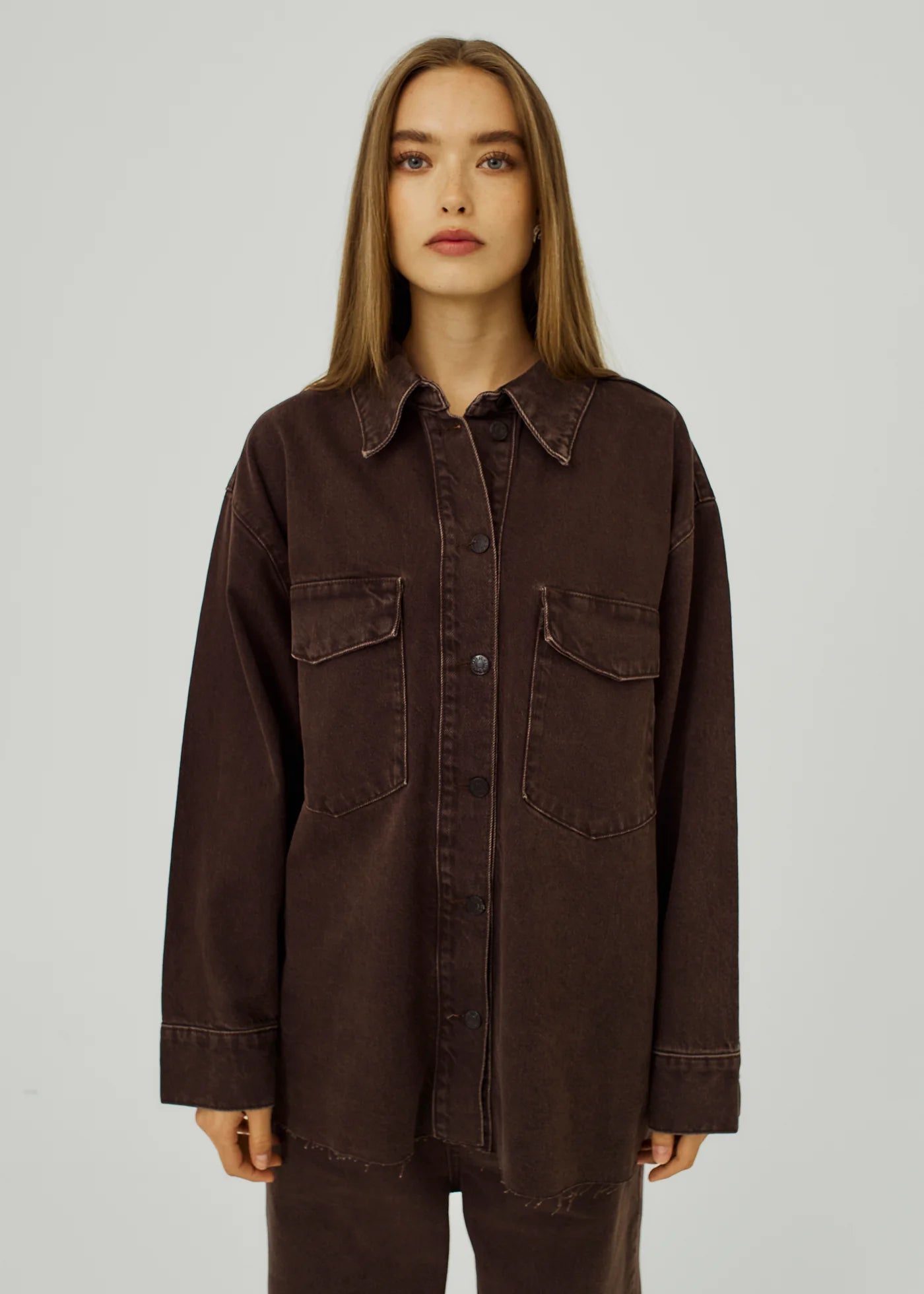 Larisa clean denim shirt in brown washed