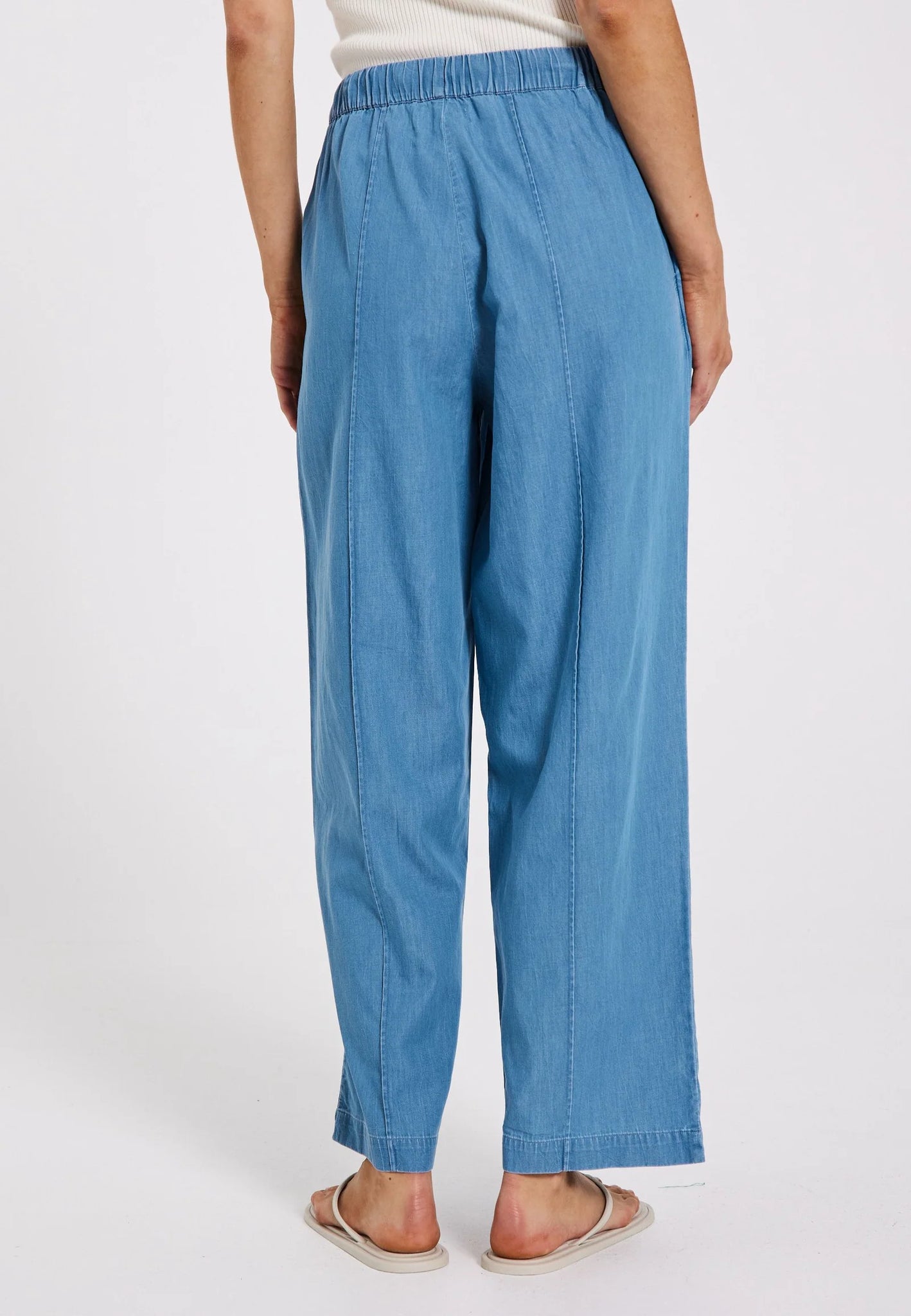 Rosa pants in medium blue