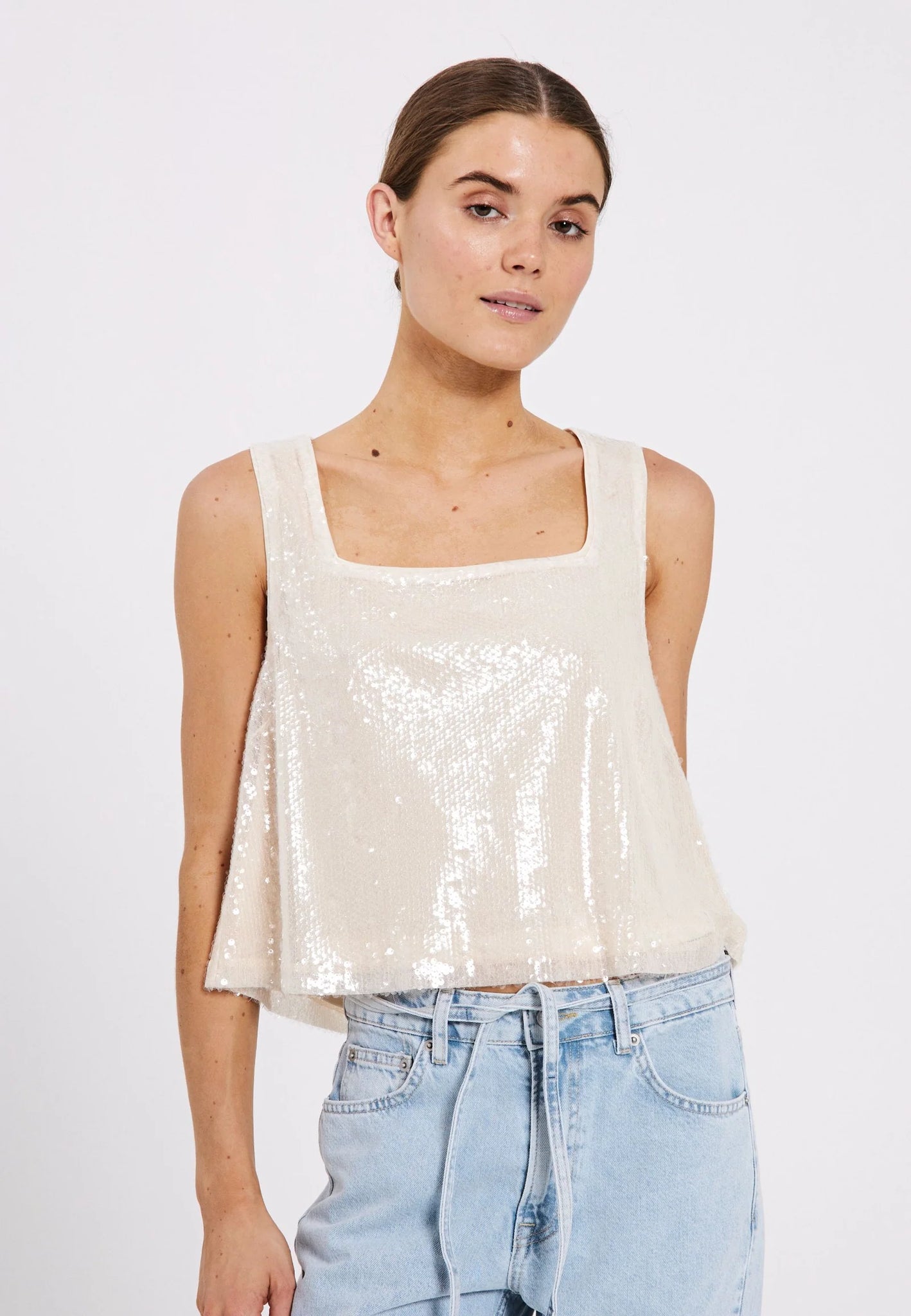 Sequina top in off-white