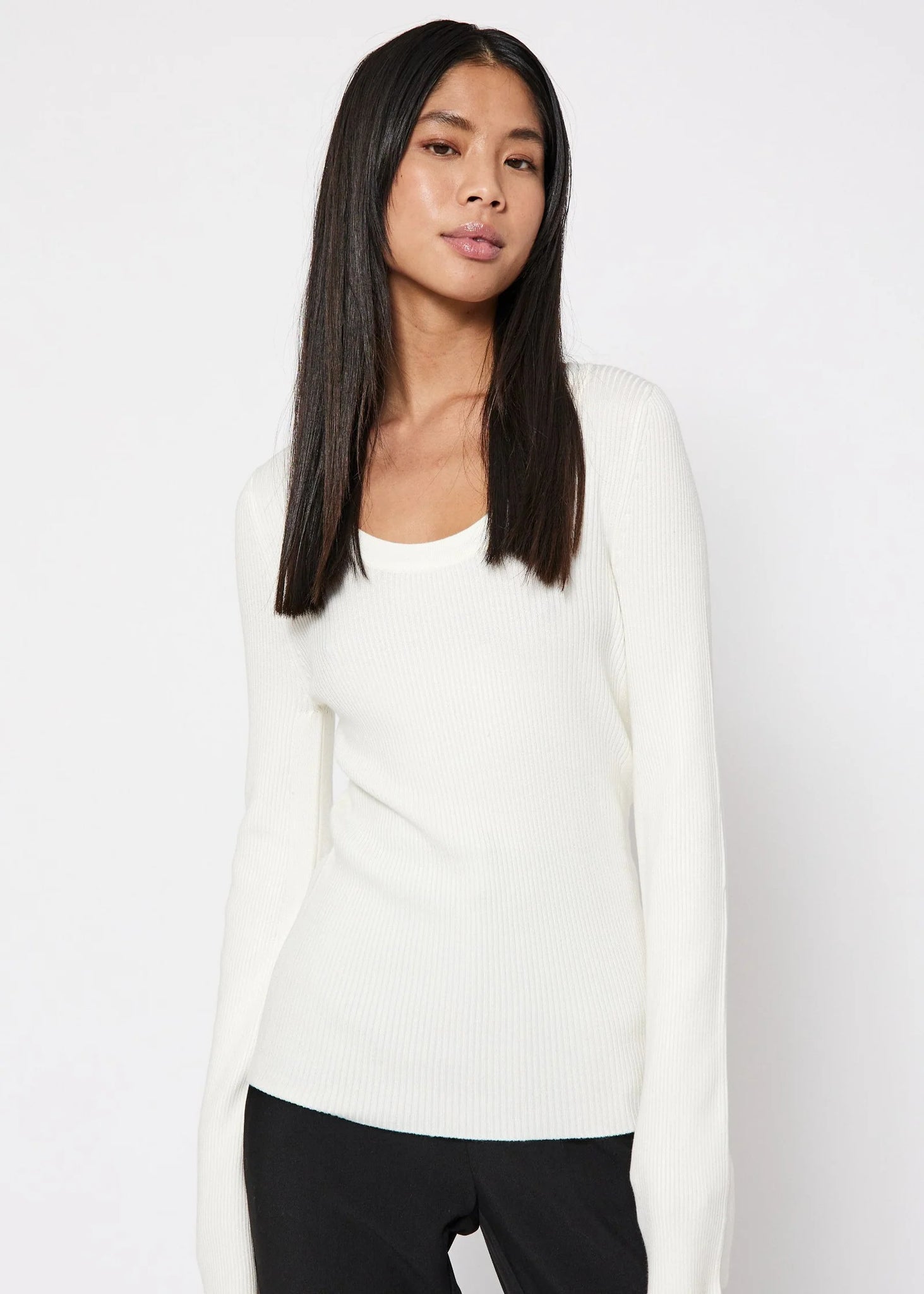Sherry knit blouse in off white