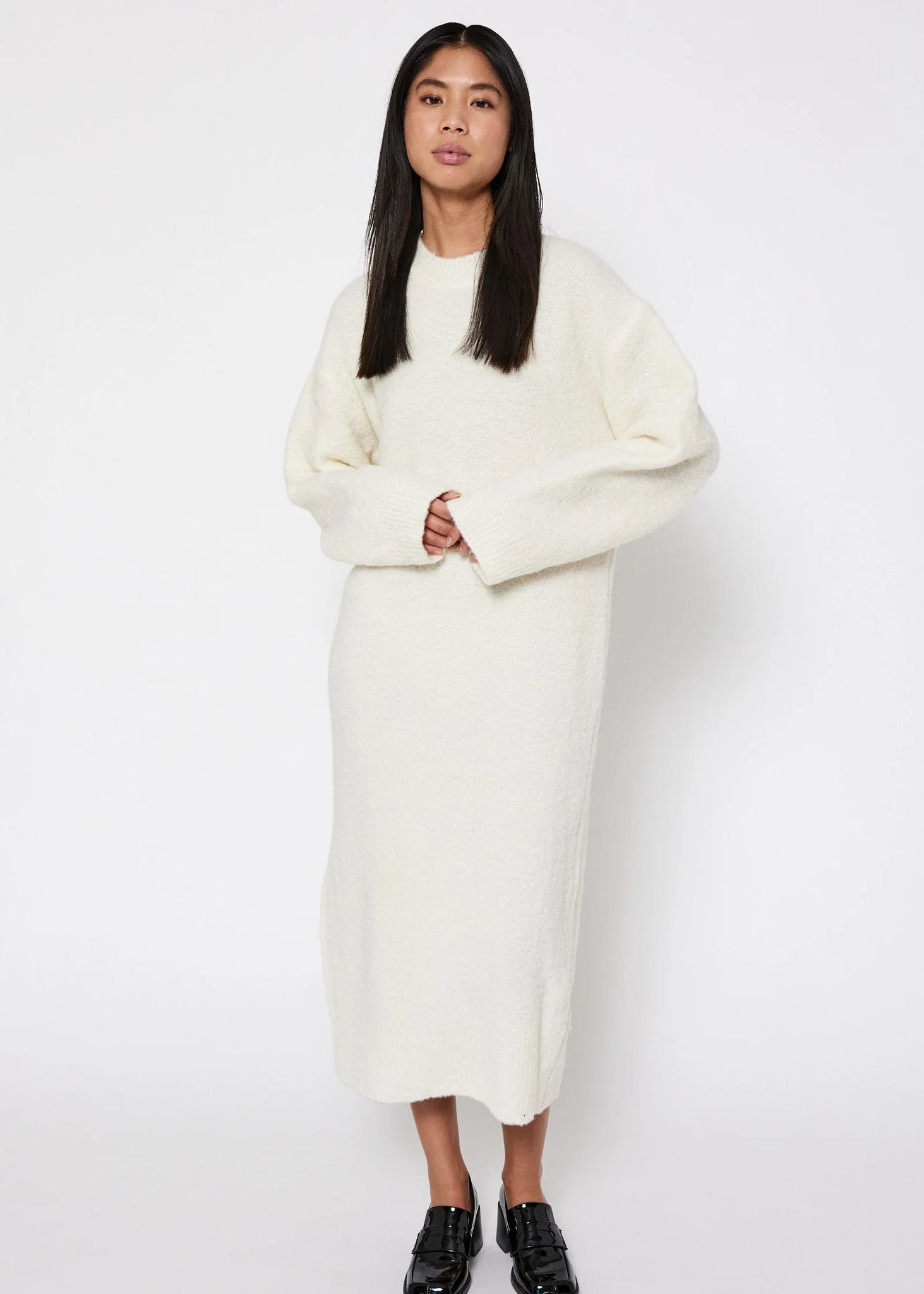 Vica knit dress in white