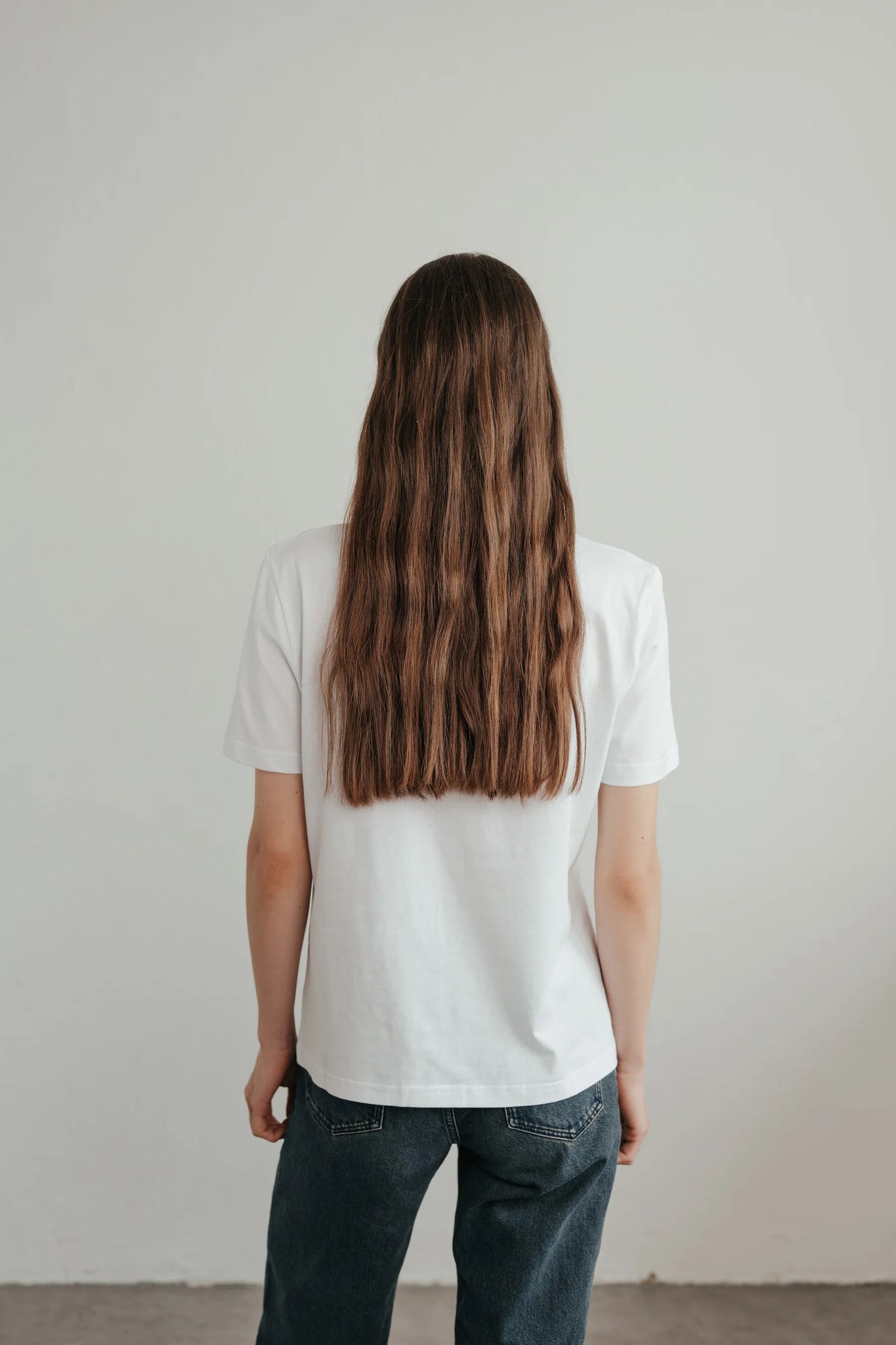 Fitted t-shirt in white by sonho stories